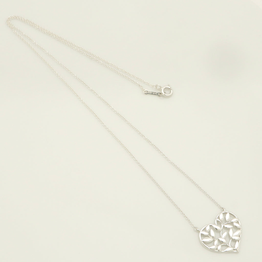 Tiffany & Co. Picasso Olive Leaf Heart Necklace Sterling Silver 925