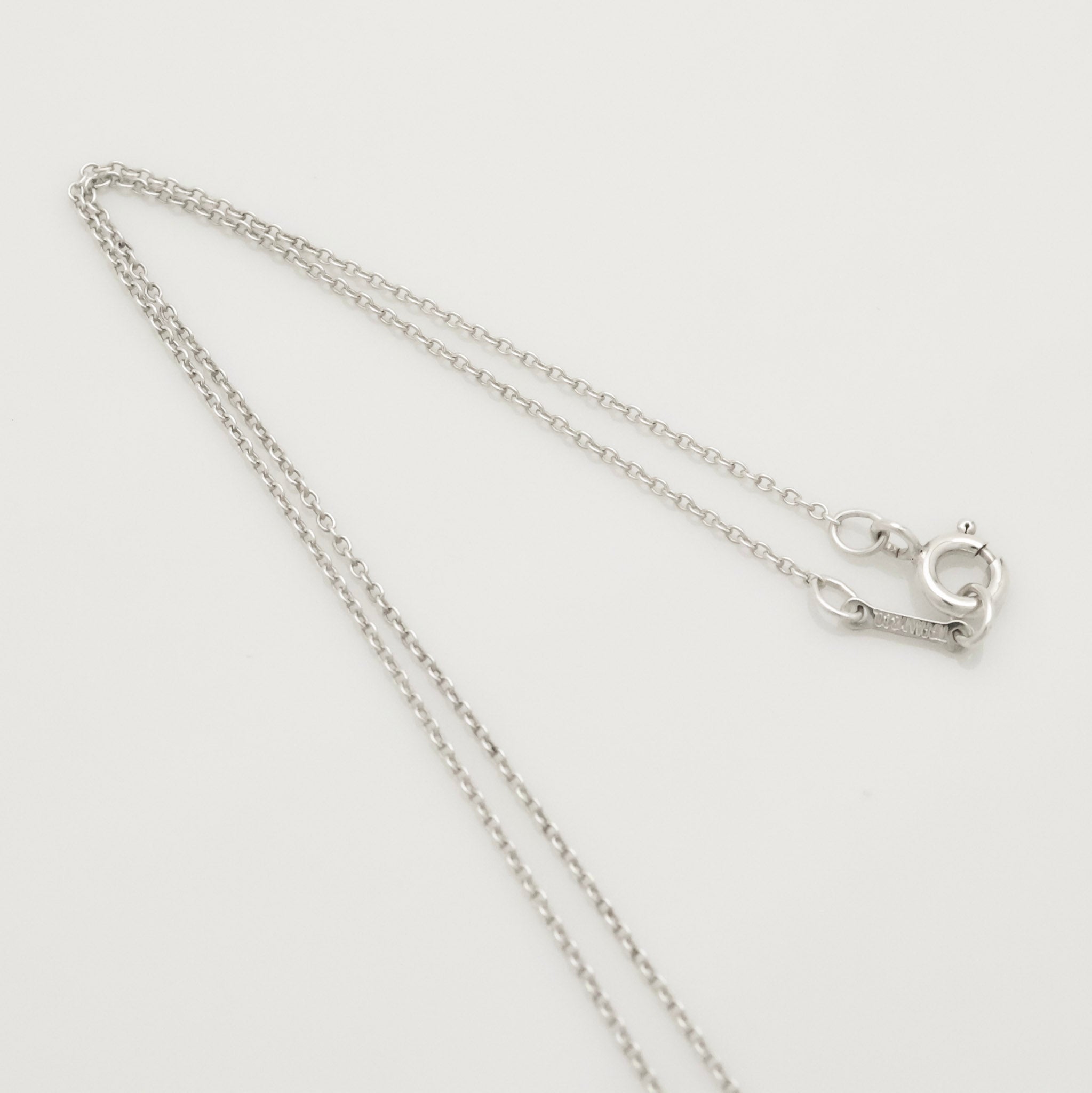  Tiffany & Co. Peretti Mini  Bean Necklace  Sterling Silver 925 