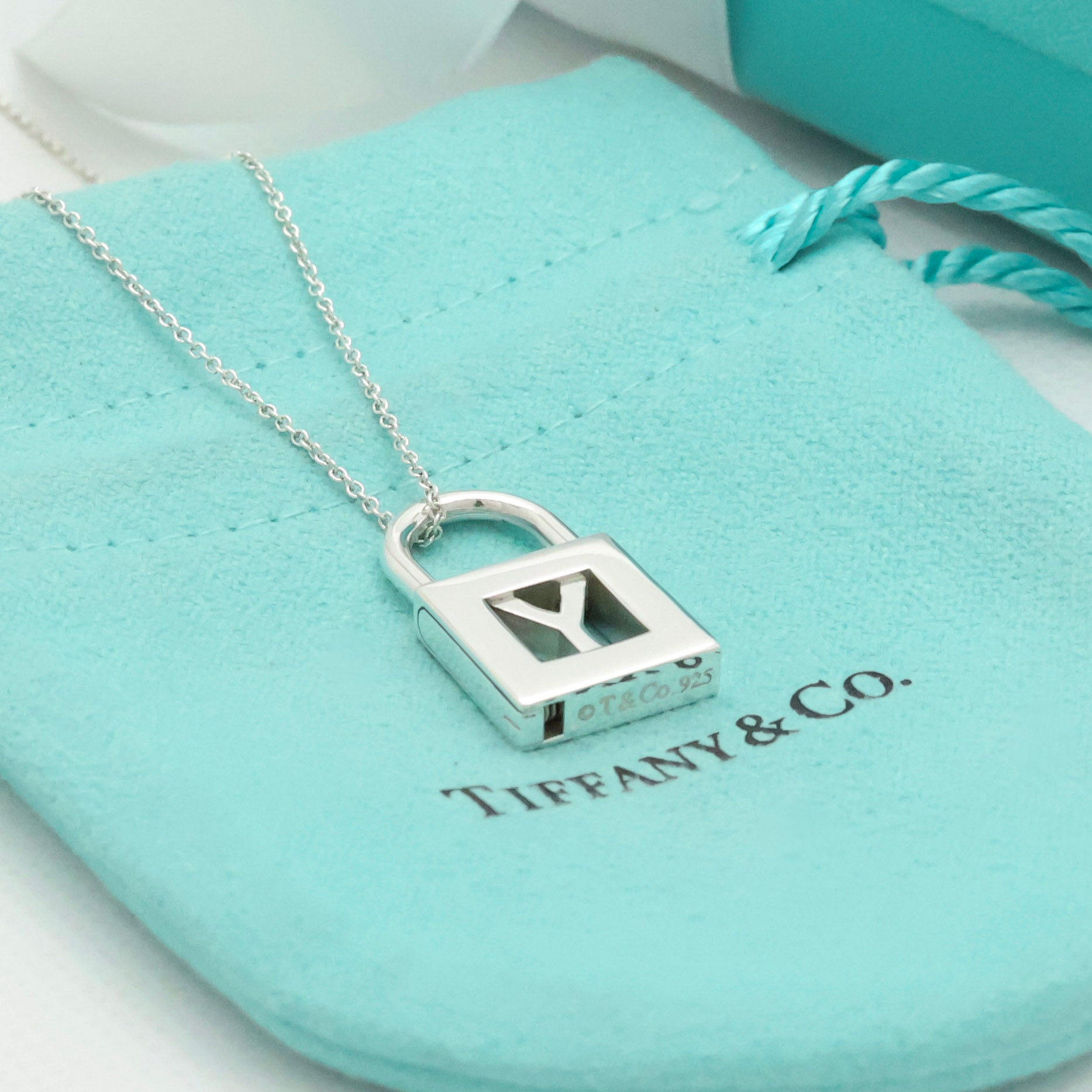 TIFFANY&Co. カデナ ロック アルファベット Y ネックレス AG925