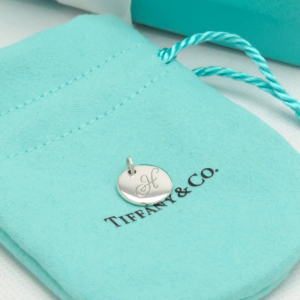 TIFFANY&Co. ノーツ レター アルファベット イニシャル H ディスク チャーム AG925