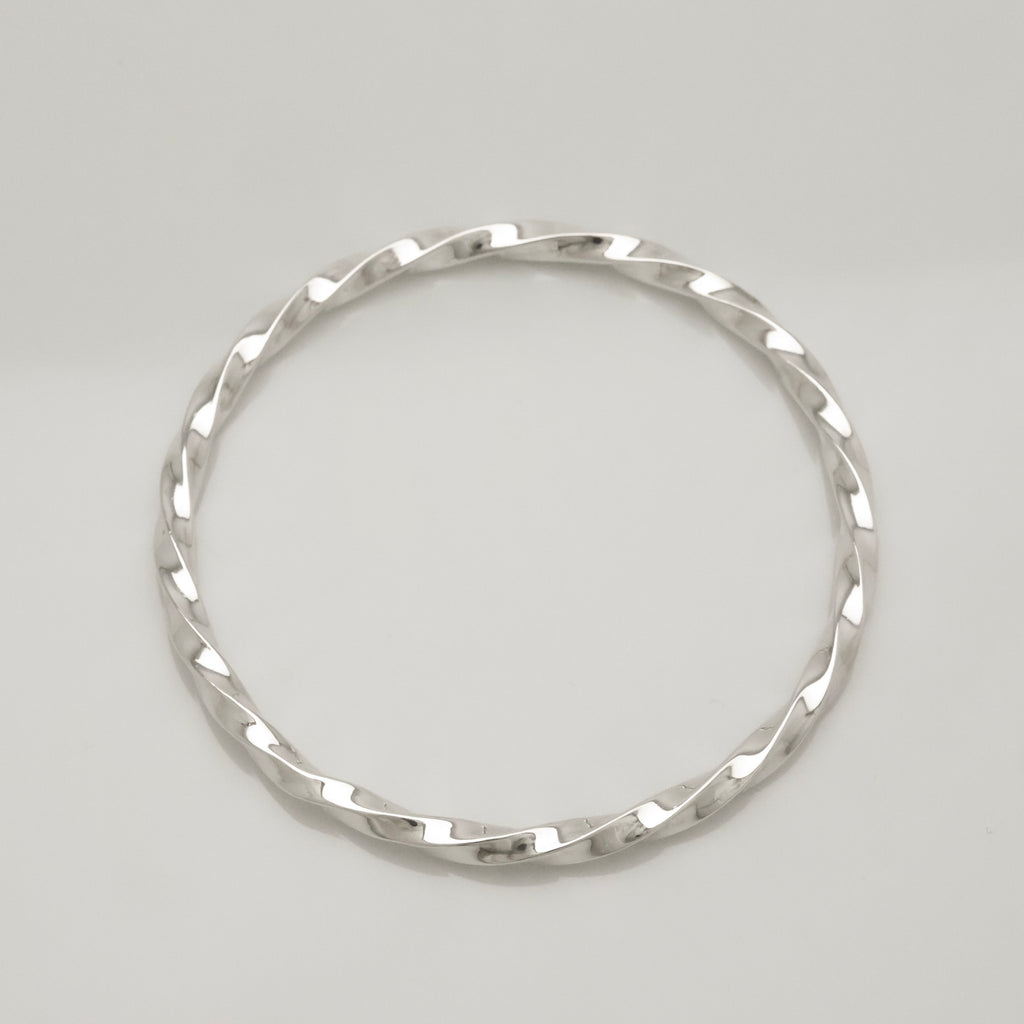 Tiffany & Co. Twist Knife Edge Bangle Bracelet Sterling Silver 925