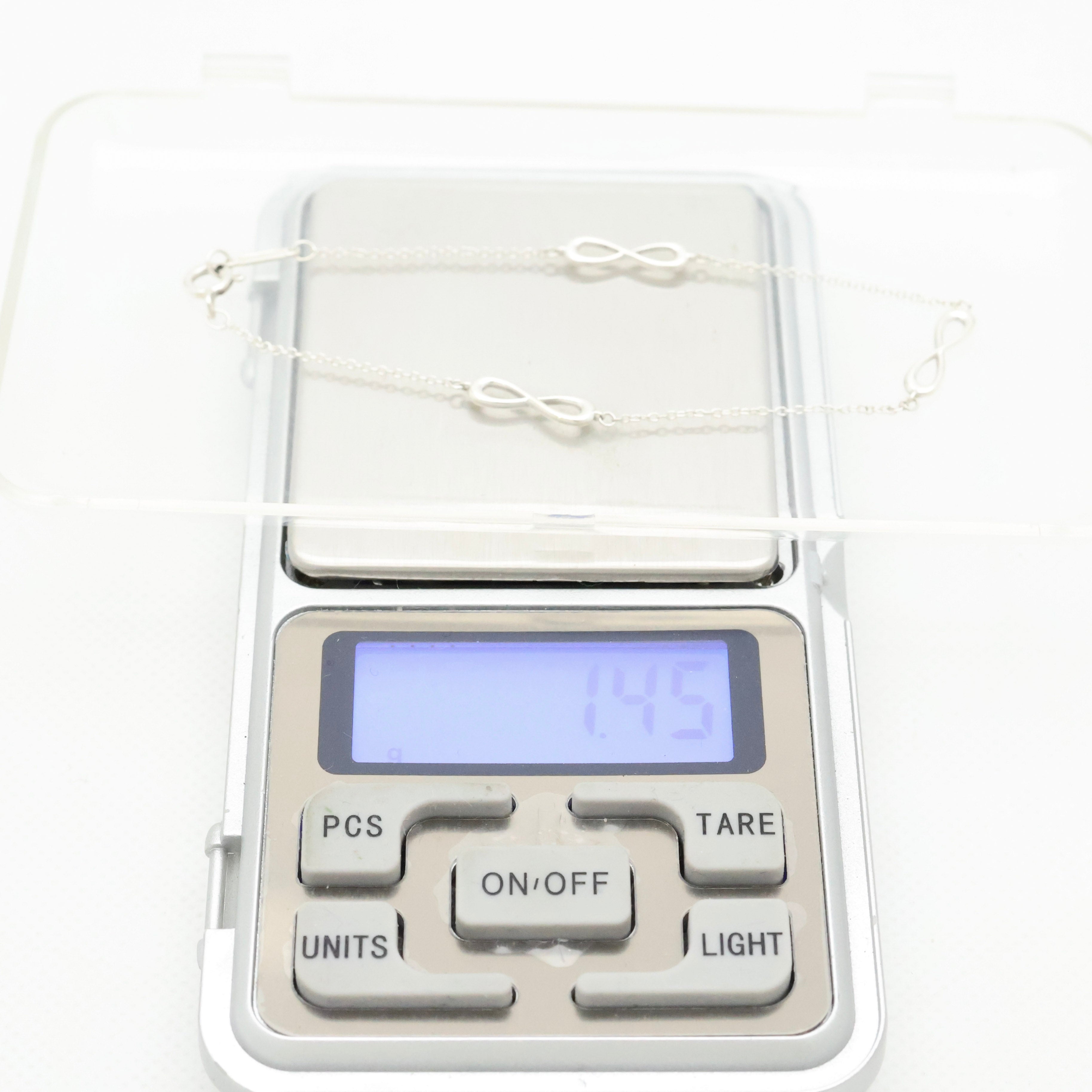 TIFFANY&Co. 3連 トリプル インフィニティ エンドレス ブレスレット AG925