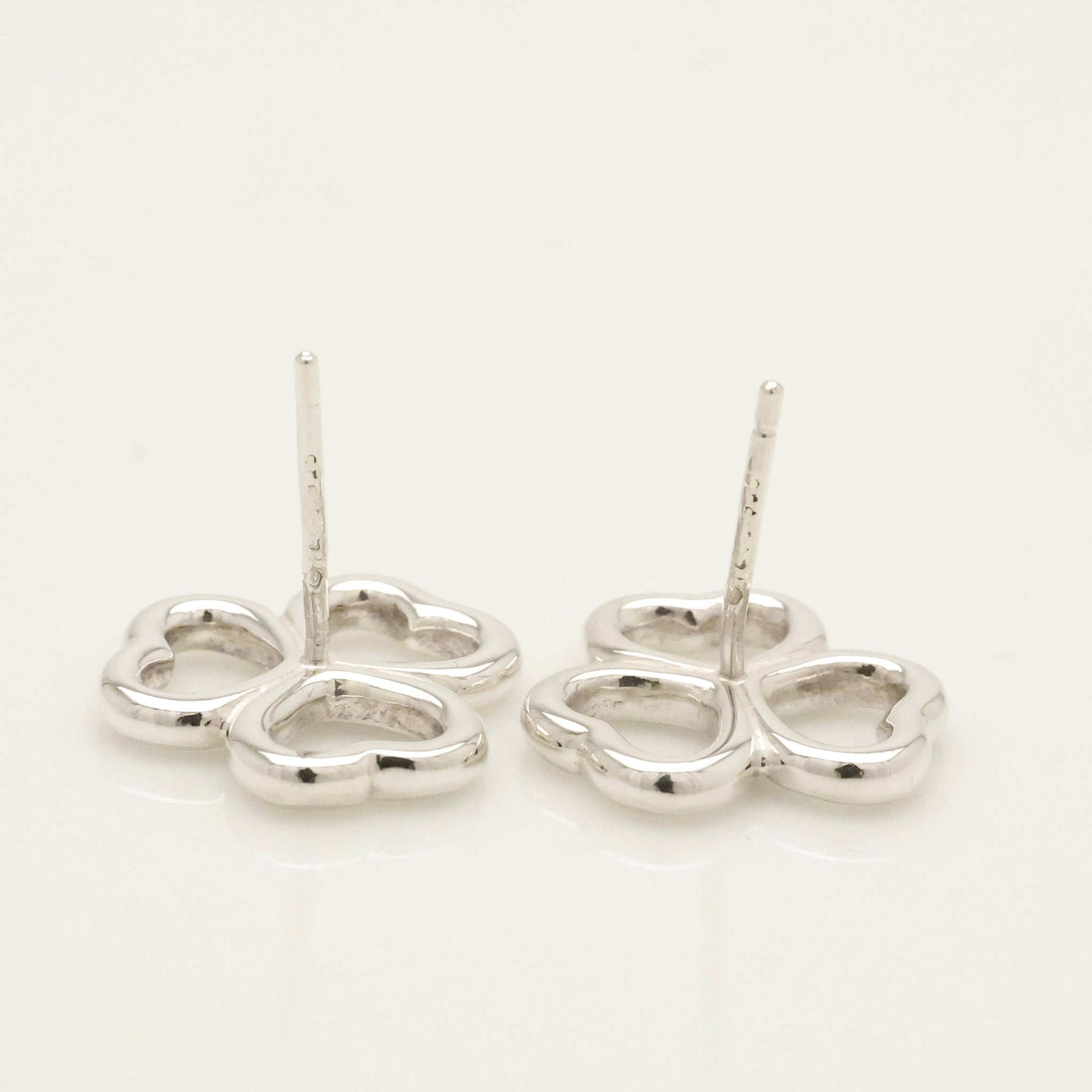 TIFFANY&Co. 3 ハート クローバー スタッド ピアス AG925