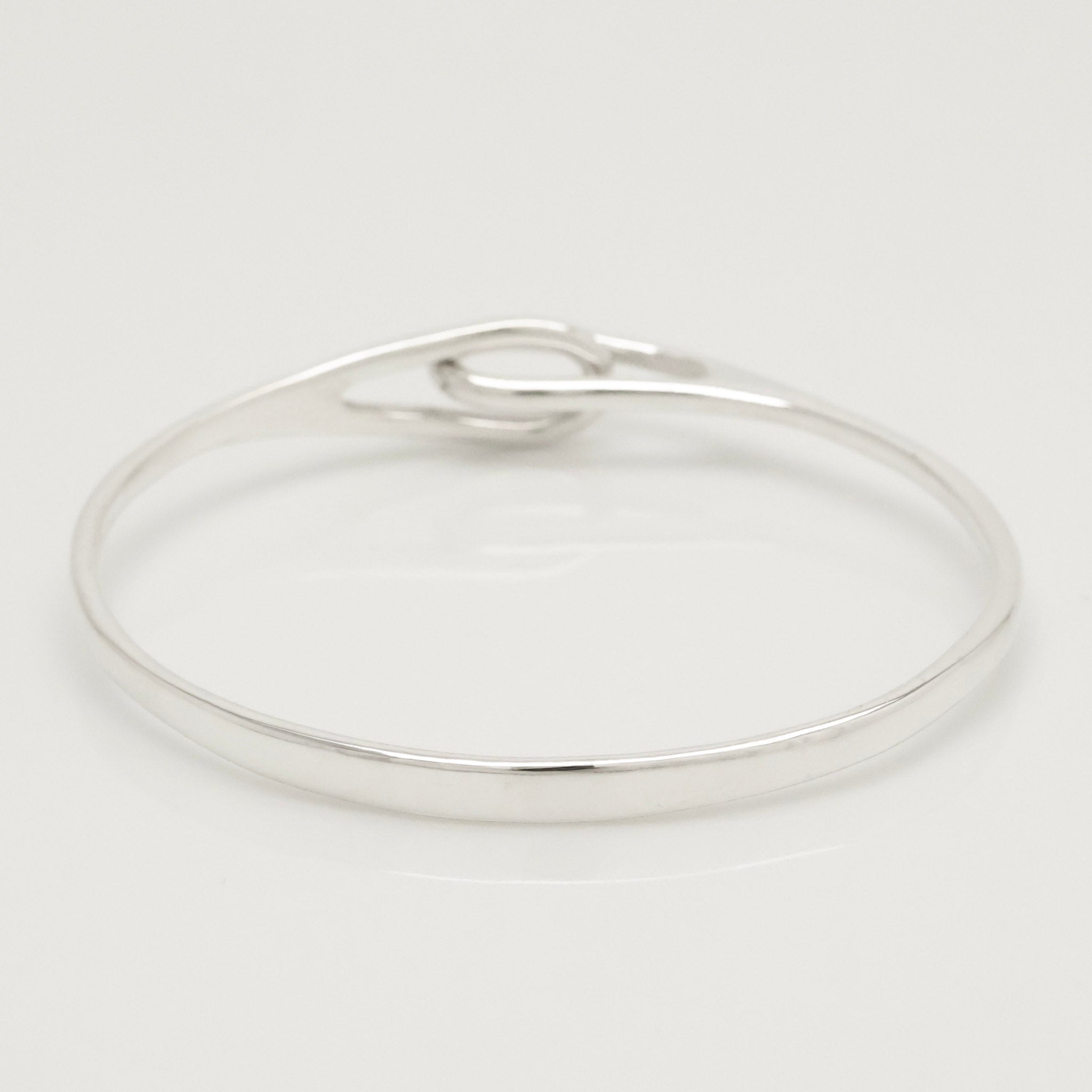 Tiffany & Co. Interlocking Double Loop Bangle Bracelet Sterling Silver 925