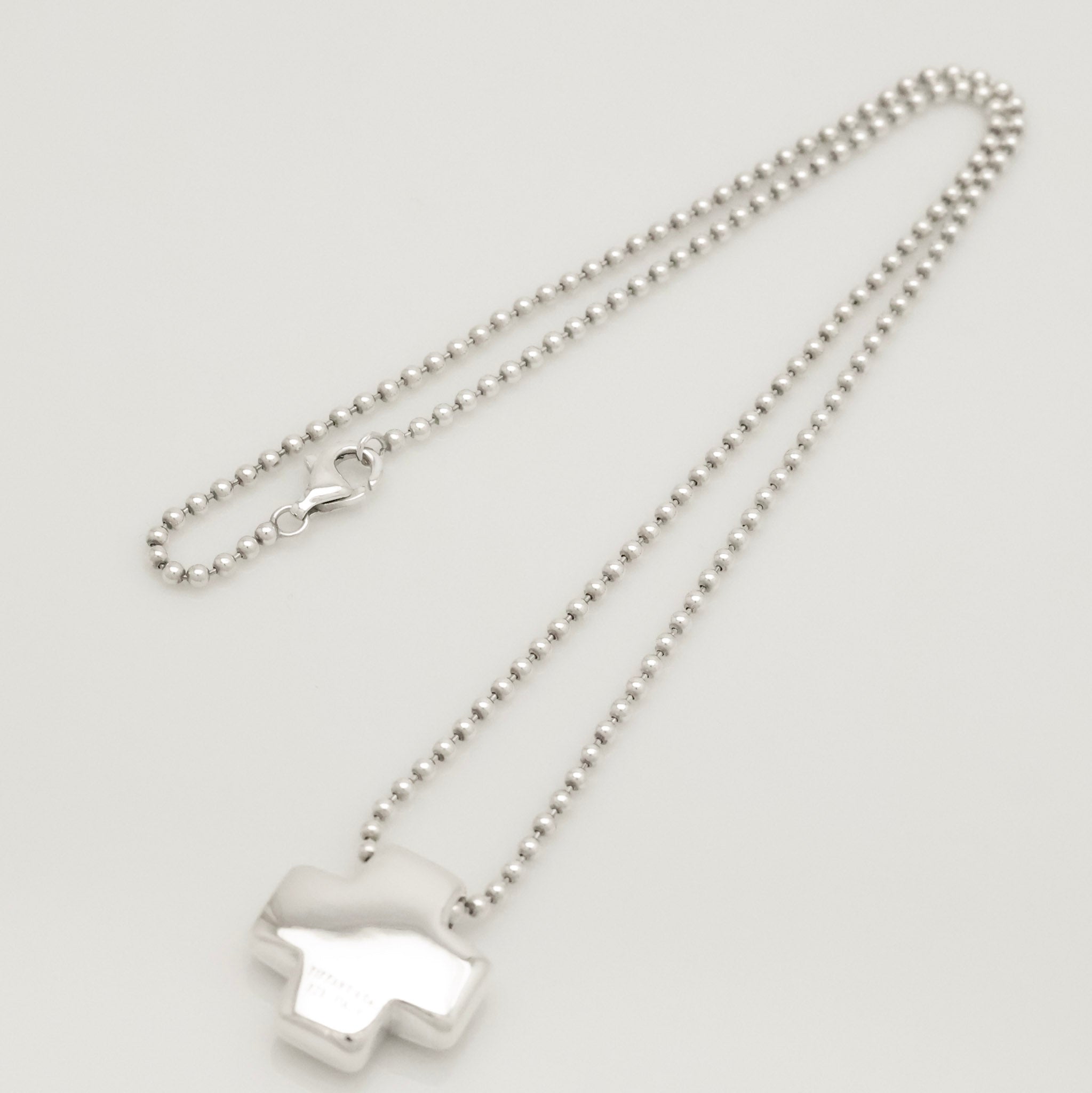TIFFANY&Co. ローマン クロス ネックレス AG925