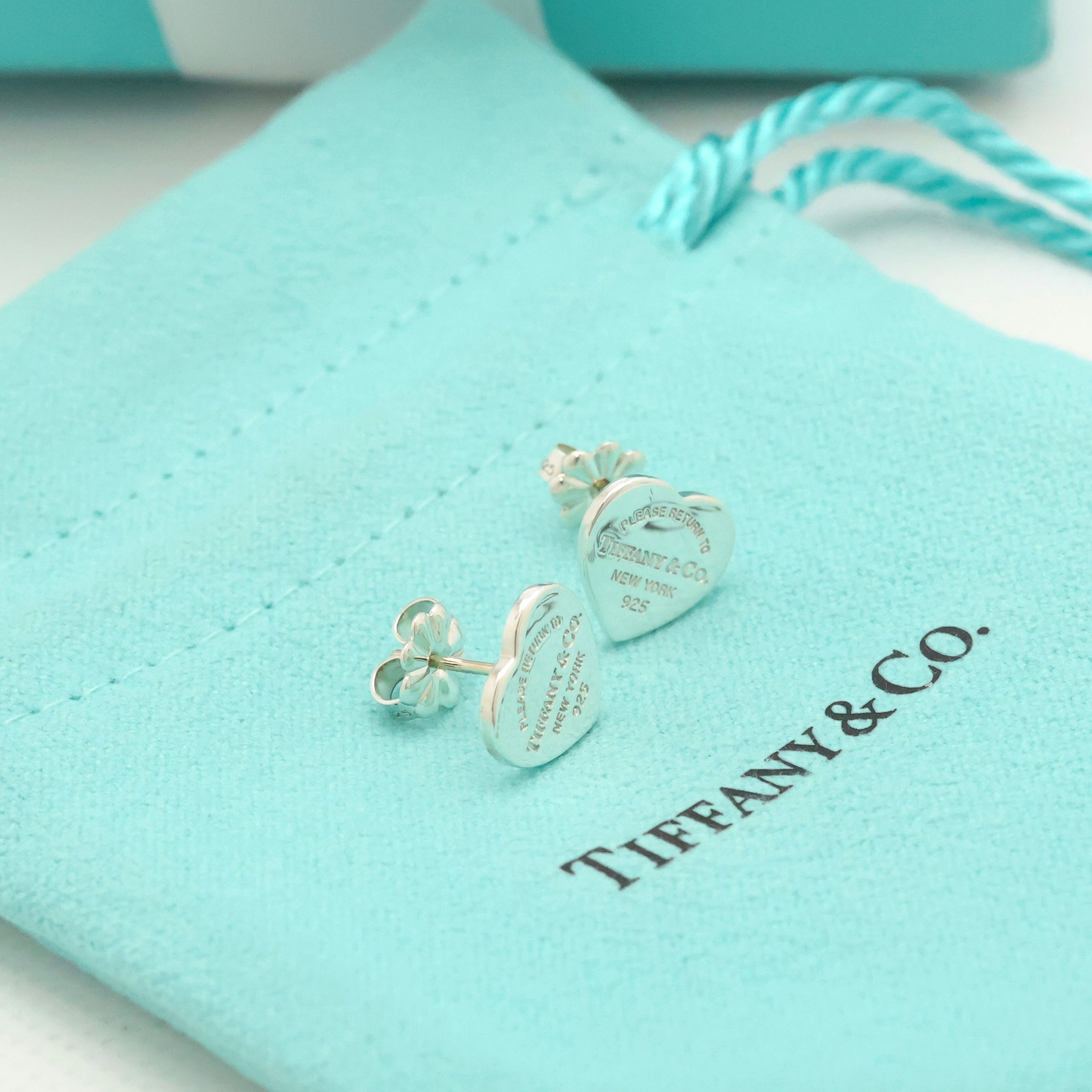 TIFFANY&Co. リターントゥ ティファニー ハート タグ スタッド ピアス AG925