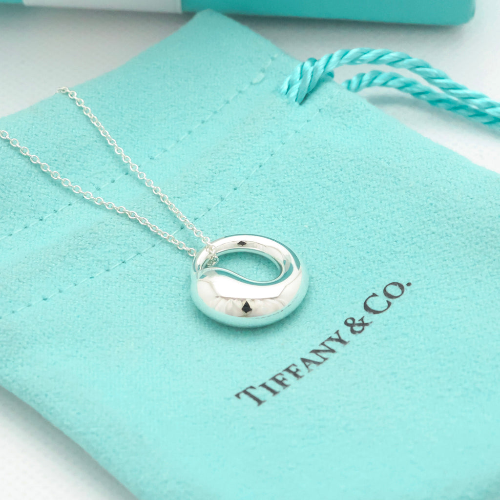 Tiffany & Co. Elsa Peretti Sterling Silver Eternal Circle Necklace