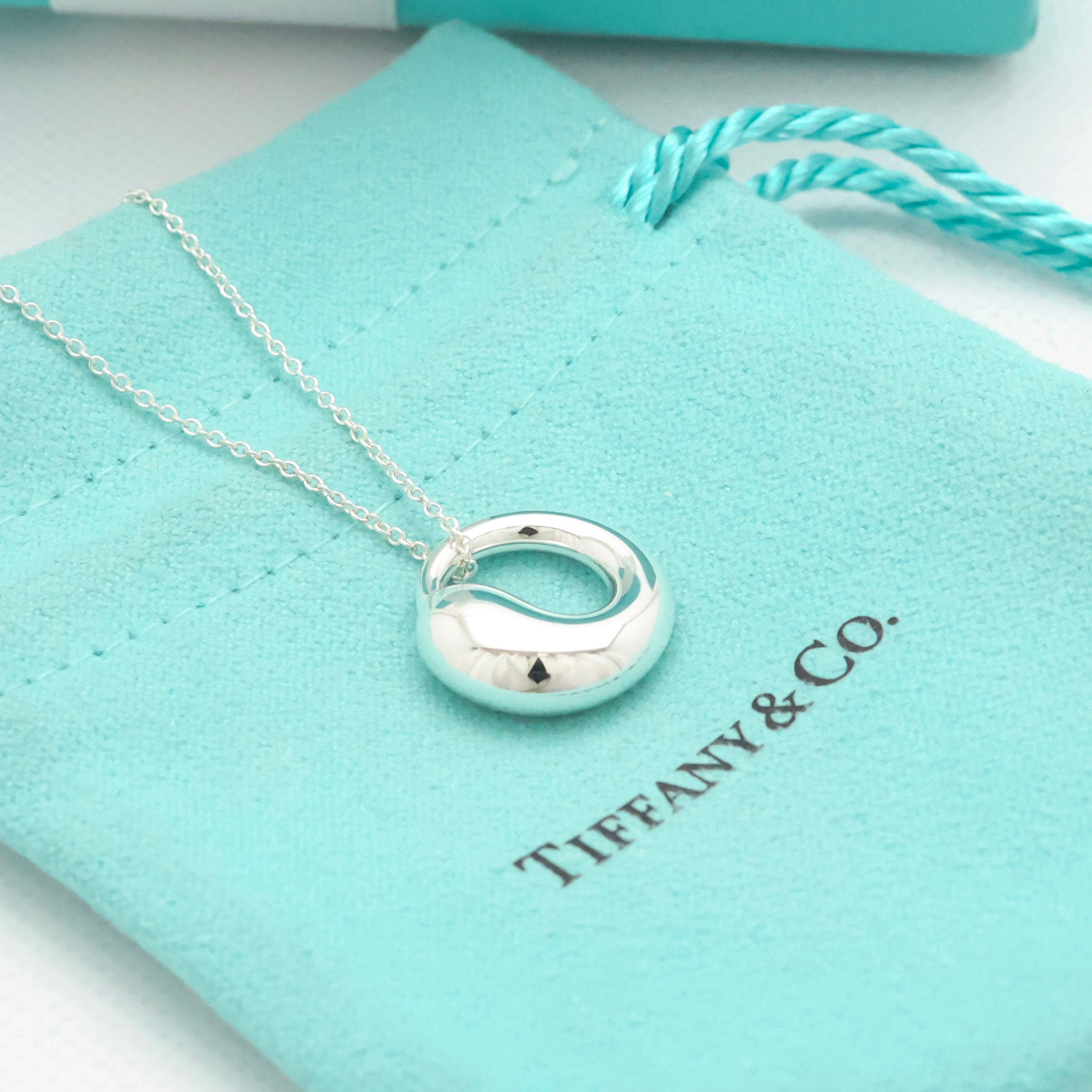 Tiffany & Co. Elsa Peretti Sterling Silver Eternal Circle Necklace