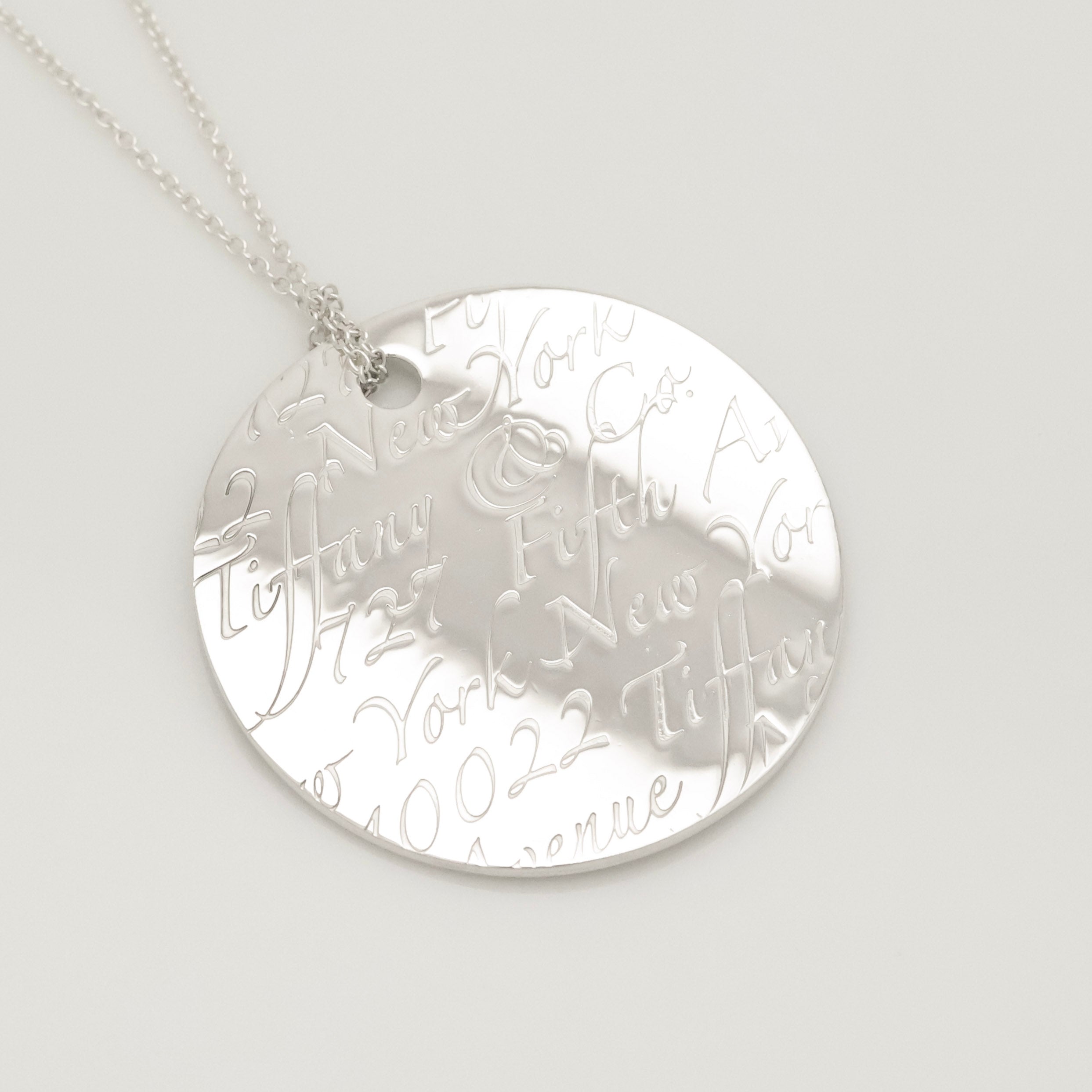 Tiffany & Co. Notes New York XL Large Wavy Round Circle Necklace Sterling Silver 925