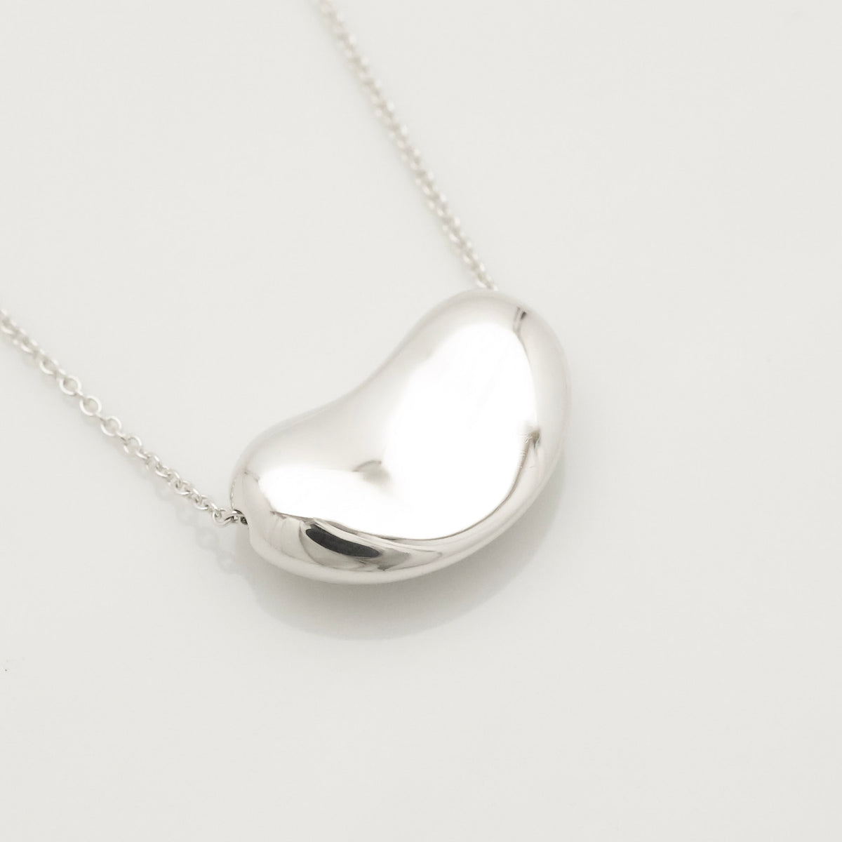 TIFFANY&Co. ラージ ビーン エルサペレッティ ネックレス AG925