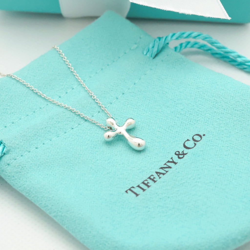  Tiffany & Co. Small Cross Pendant Necklace  Sterling Silver 925 