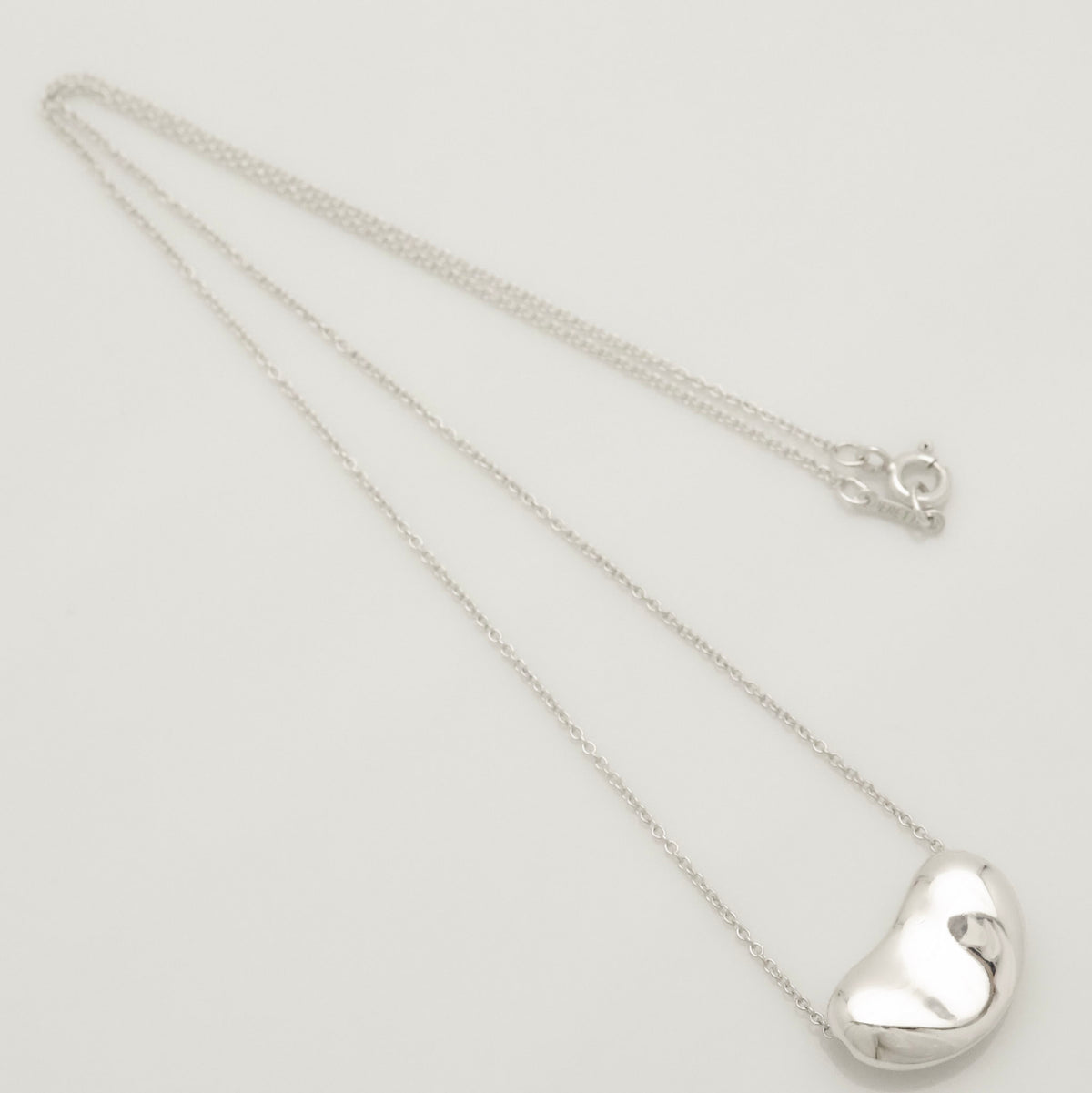 TIFFANY&Co. ラージ ビーン エルサペレッティ ネックレス AG925
