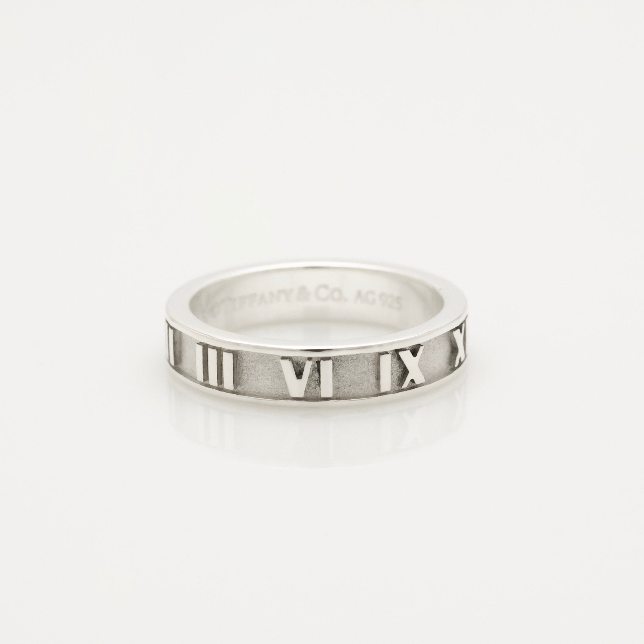 Tiffany & Co. Atlas Ring Size US 5.25 Sterling Silver 925