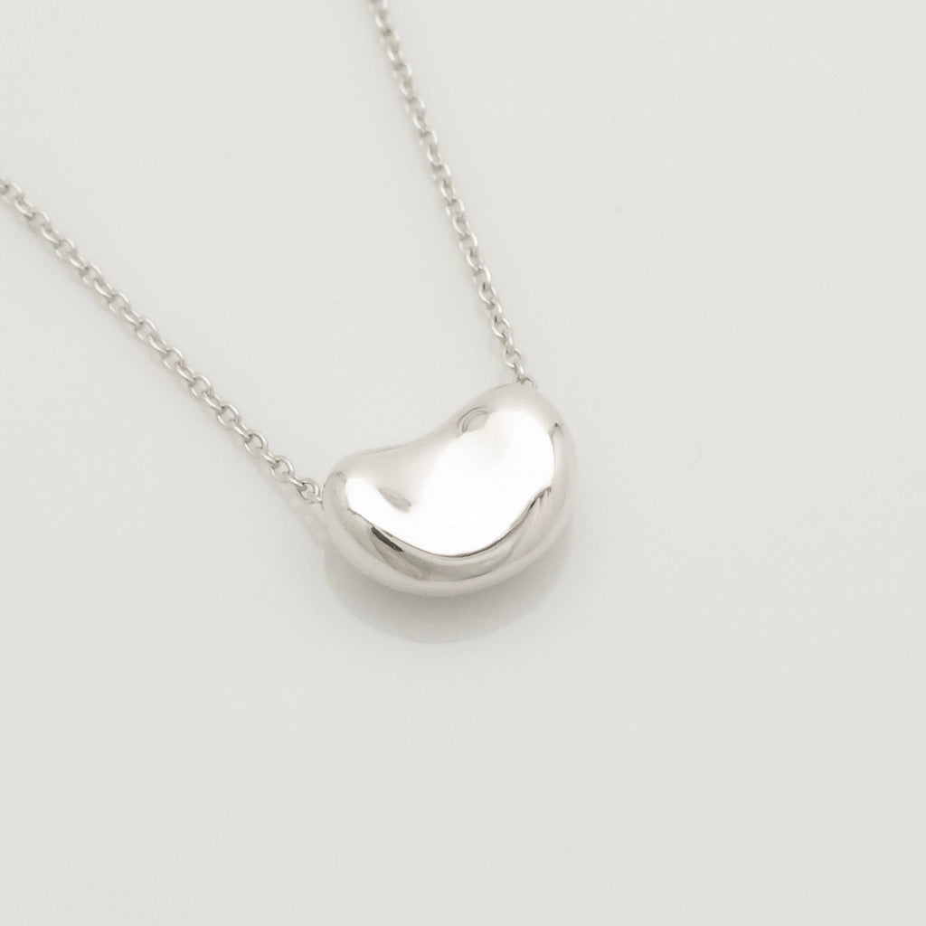  Tiffany & Co. Peretti Mini  Bean Necklace  Sterling Silver 925 