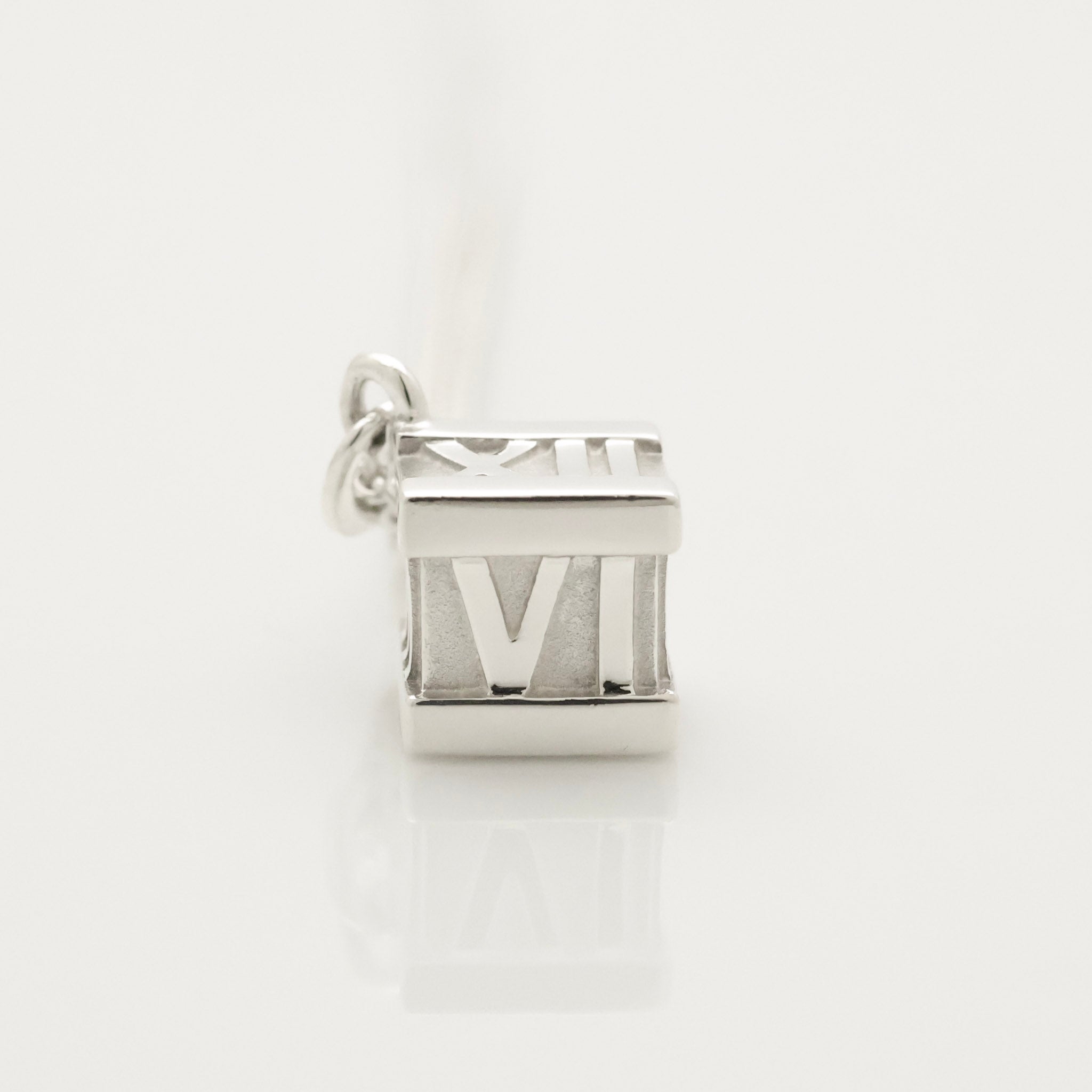  Tiffany & Co. Atlas Cube Necklace Pendant  Sterling Silver  925 