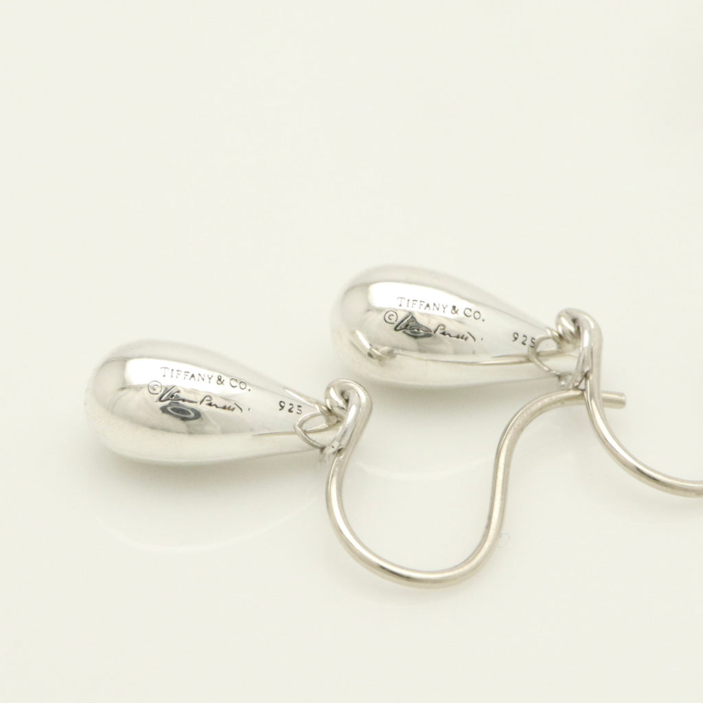 TIFFANY&Co. ティアドロップ エルサペレッティ フック ピアス AG925