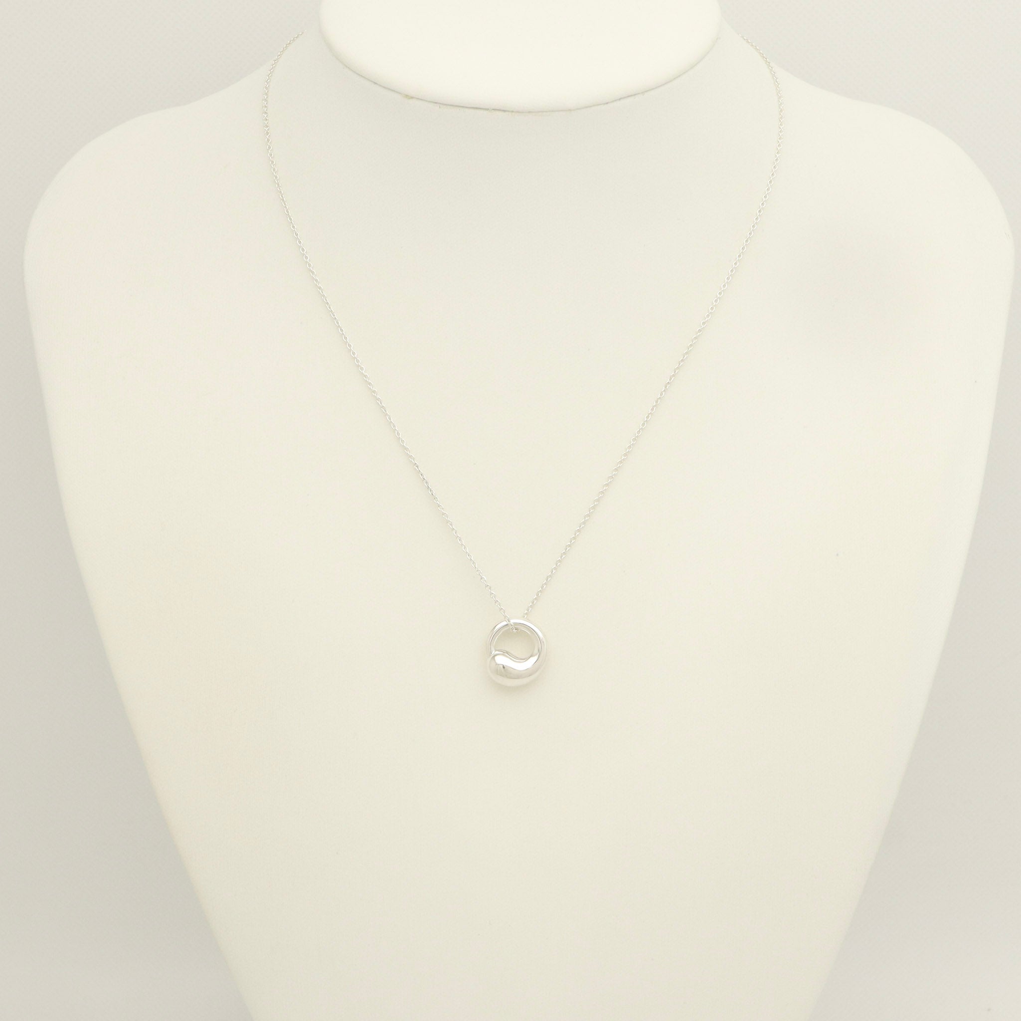 Tiffany & Co. MEDIUM Eternal Circle Necklace Sterling Silver 925 