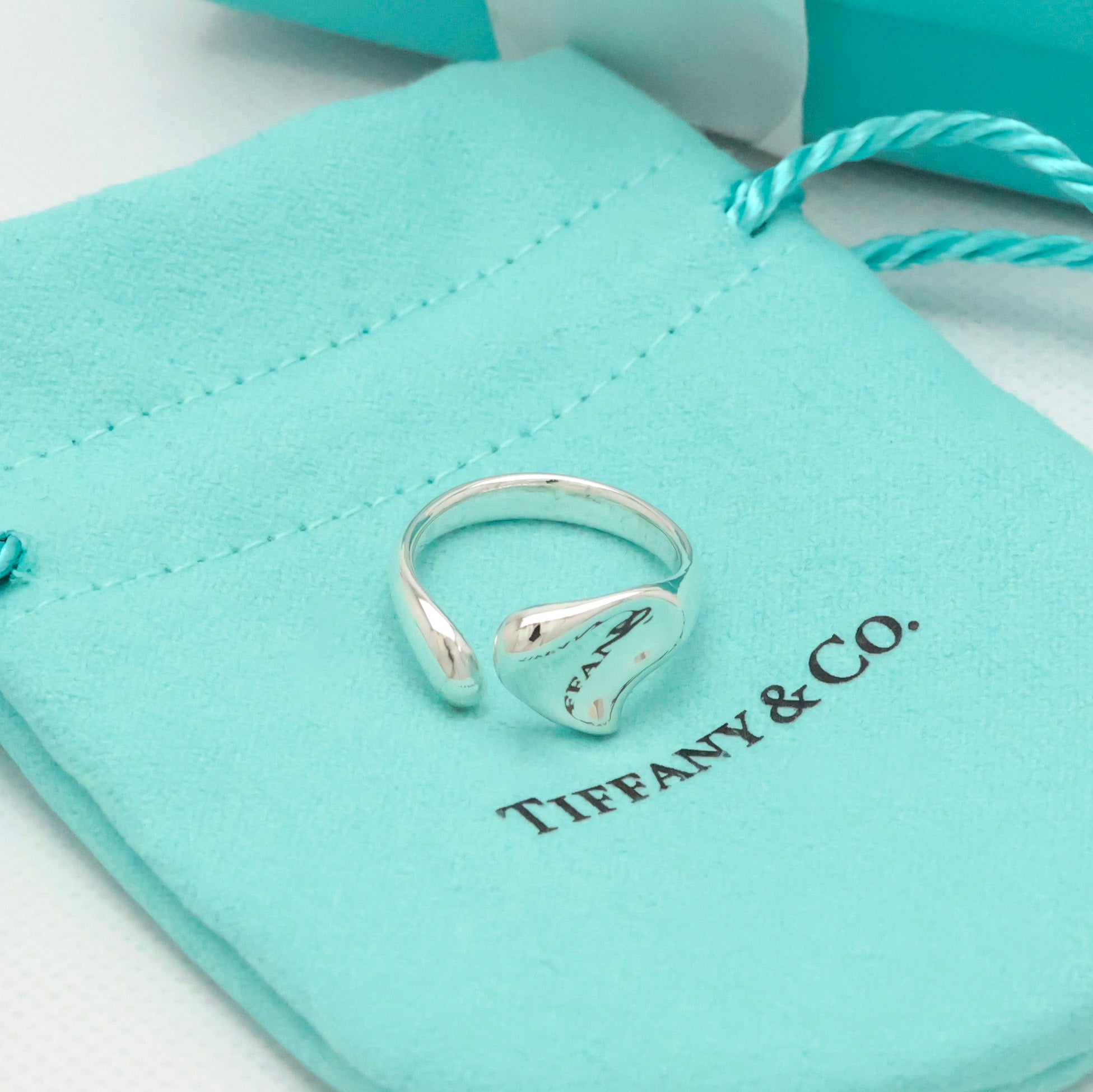 Tiffany & Co. Peretti Full Heart Ring  Sterling Silver 925