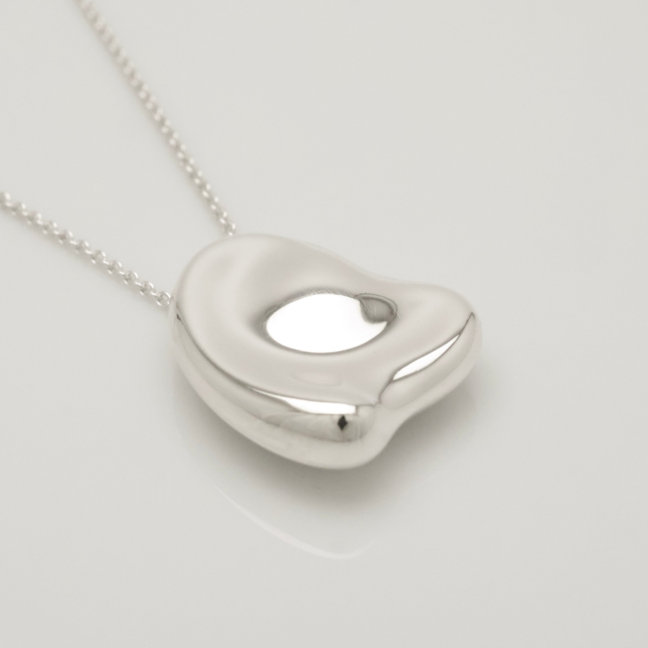  Tiffany & Co. Large Full Heart Pendant Necklace Sterling Silver 925
