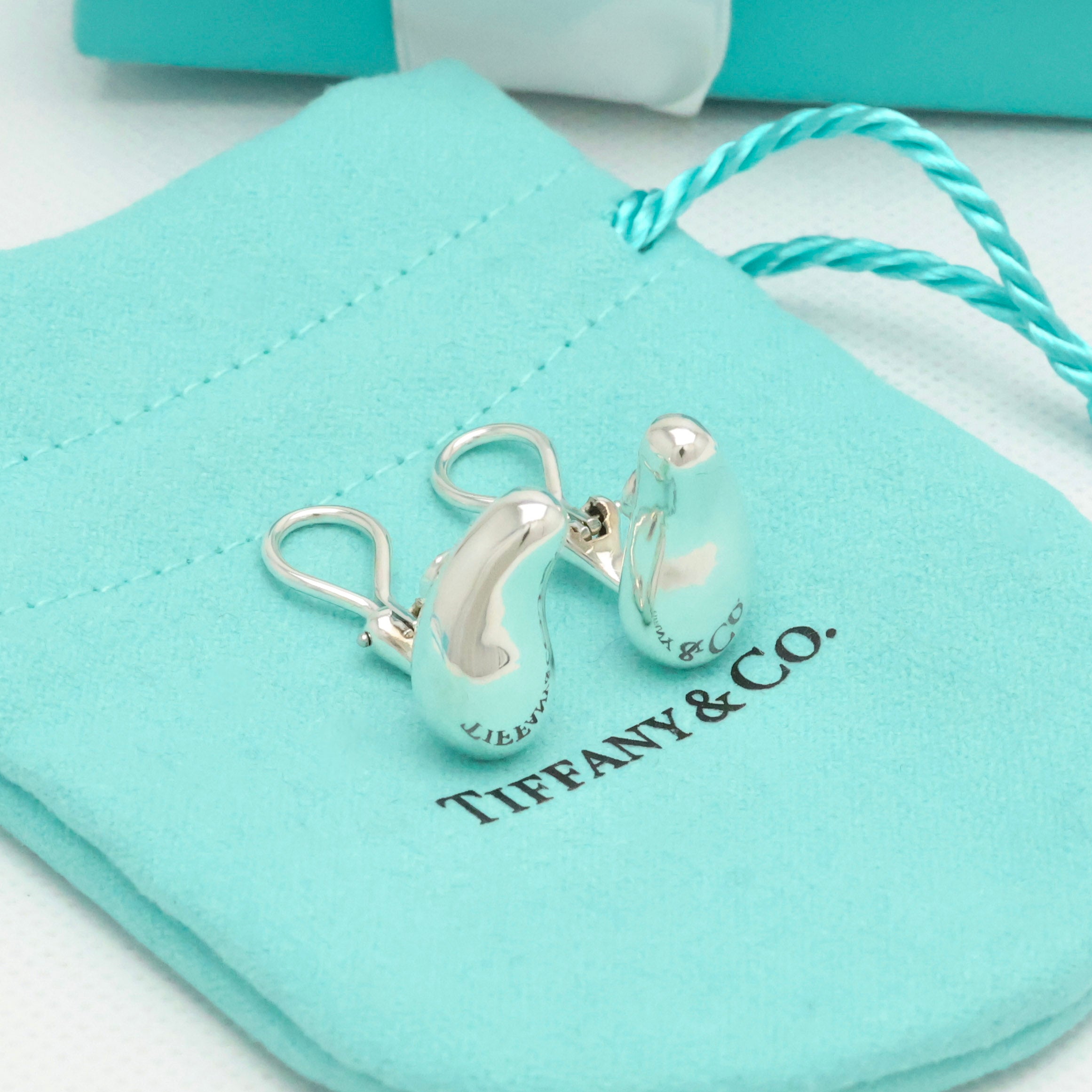 Tiffany & Co. Peretti Large Teardrop Clip-On Earrings Sterling Silver 925