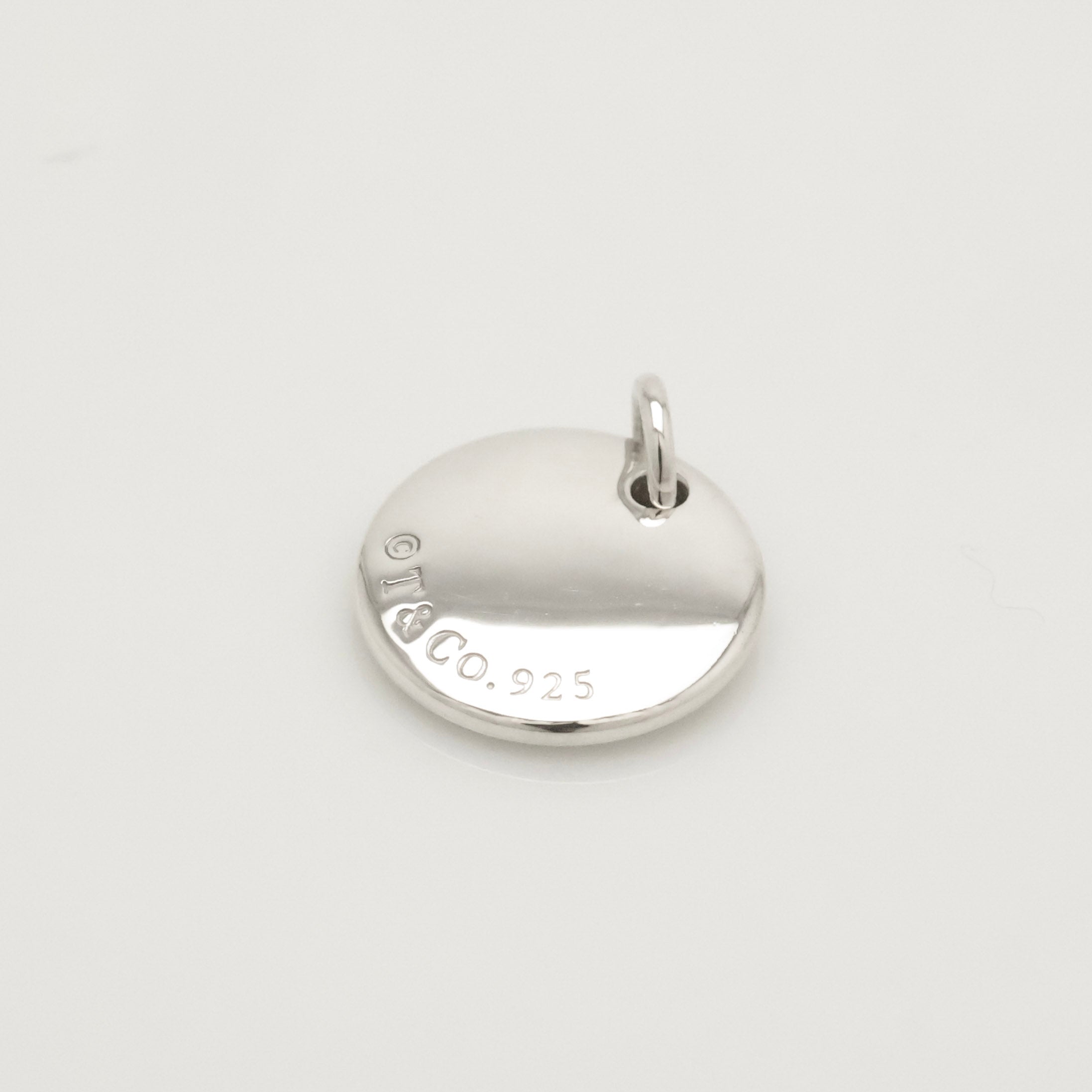 TIFFANY&Co. ノーツ レター アルファベット イニシャル H ディスク チャーム AG925