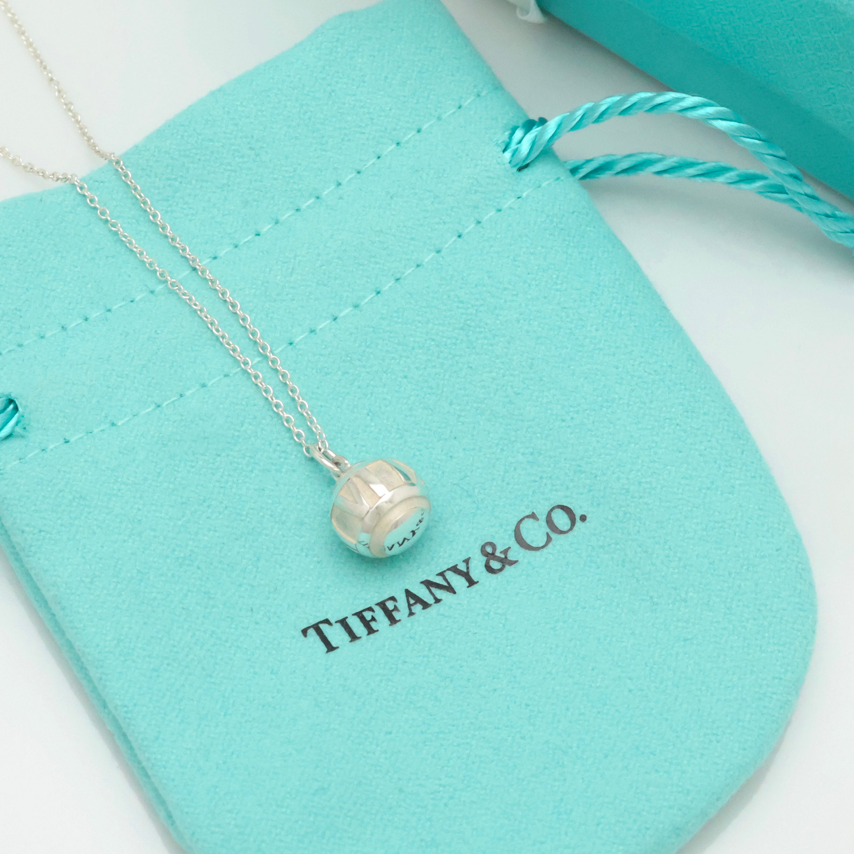 Tiffany & Co. Atlas Sphere Ball Pendant Necklace Pendant Sterling Silver 925 