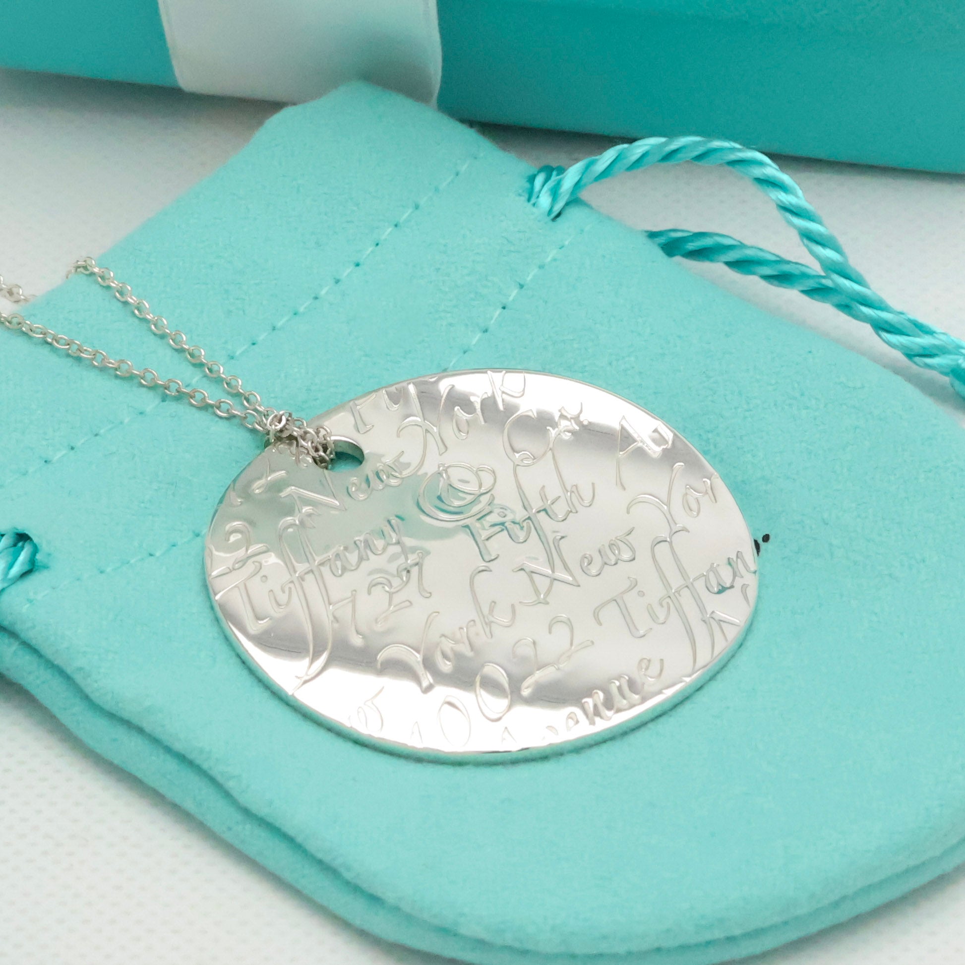 Tiffany & Co. Notes New York Large Wavy Round Circle Necklace Sterling Silver 925