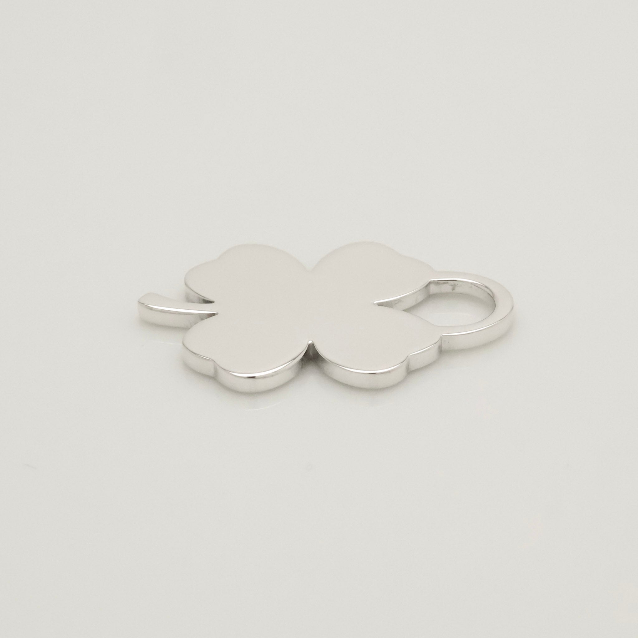 TIFFANY&Co. クローバー ペンダントトップ チャーム AG925