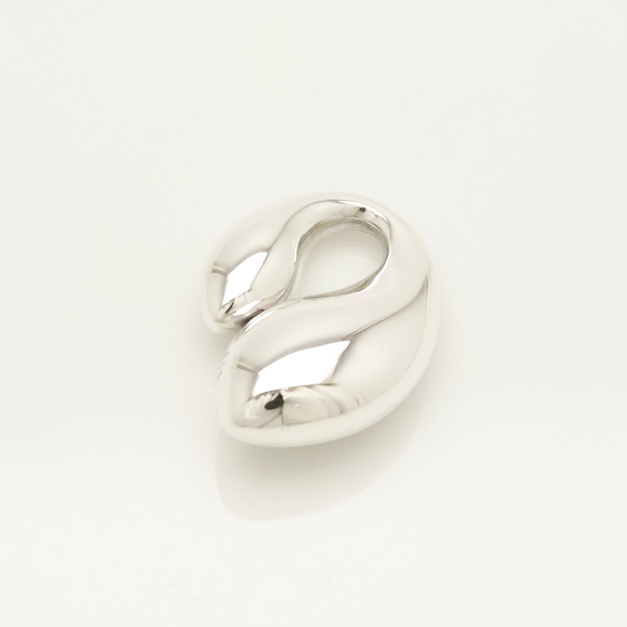 TIFFANY&Co. ダブル ティアドロップ エルサペレッティ チャーム AG925