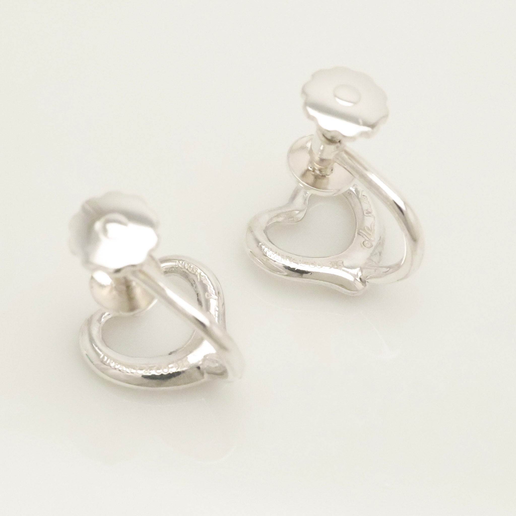Tiffany & Co. Peretti Open Heart Screw back Earrings Sterling Silver 925