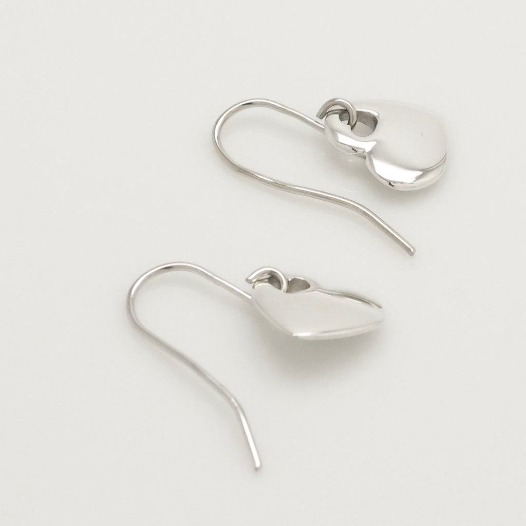 TIFFANY&Co. 2 ハート ステンシル カットアウト フック ピアス AG925