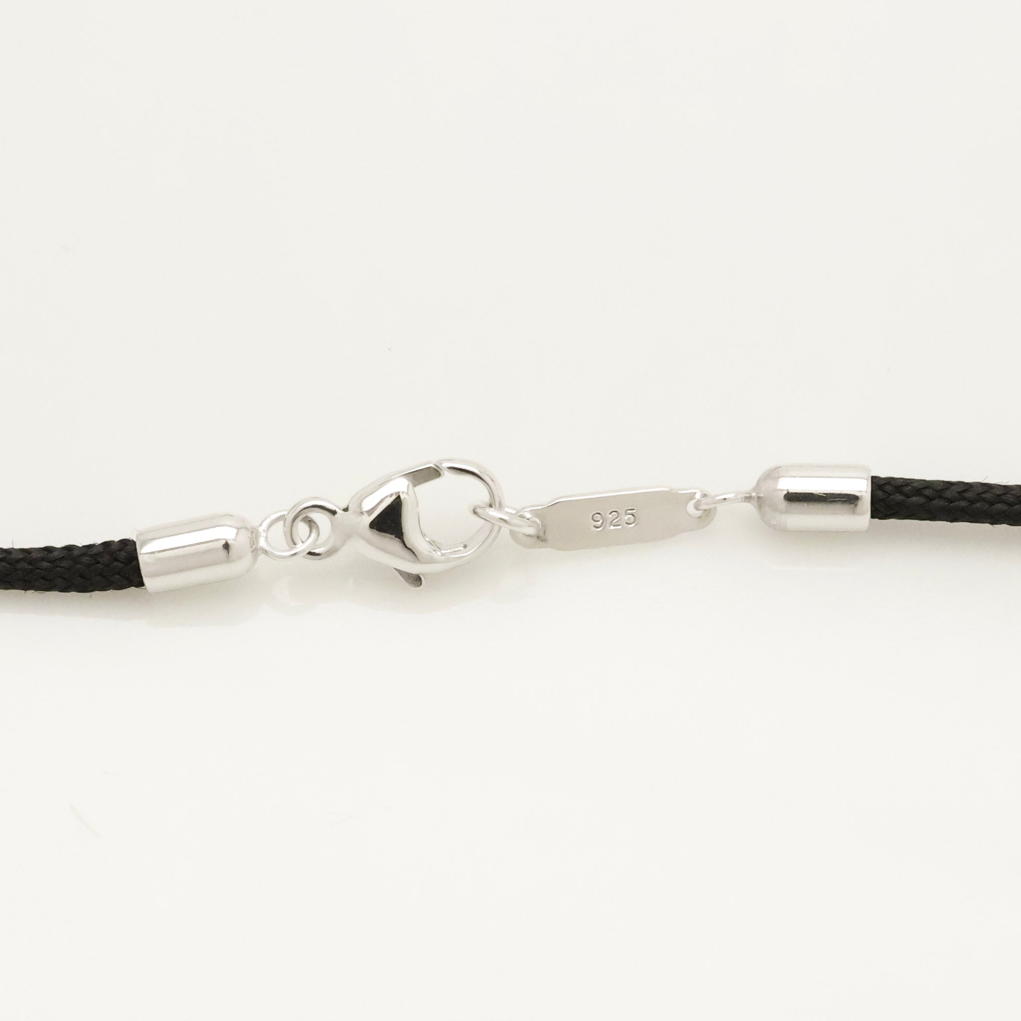 Tiffany & Co. Notes LARGE Round Shell Silk Cord Necklace Sterling Silver AG925