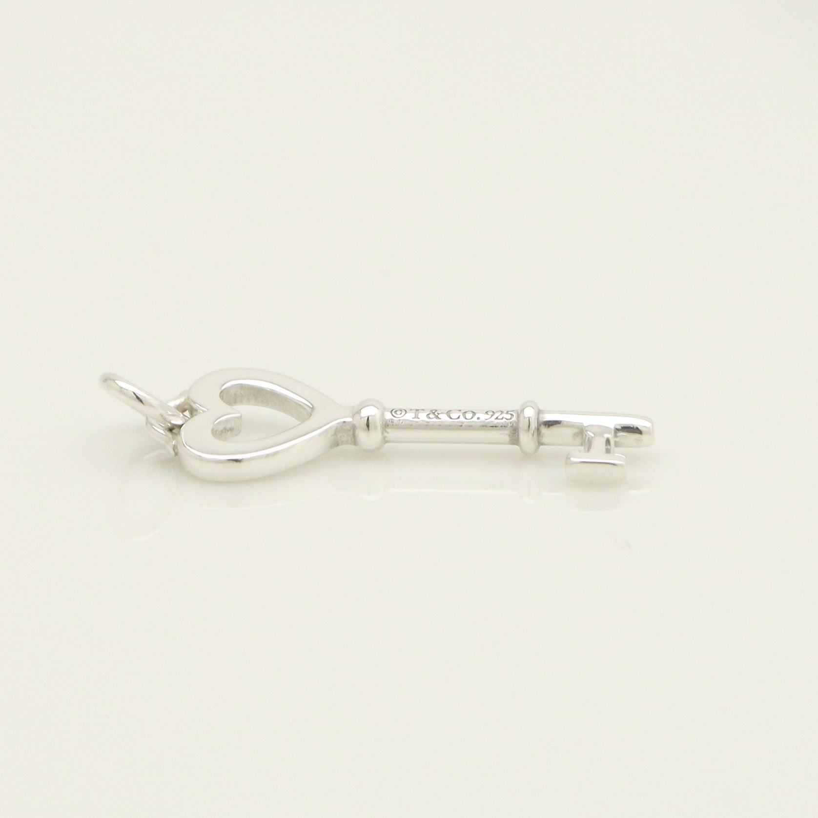 TIFFANY&Co.  オープン ハート キー チャーム AG925