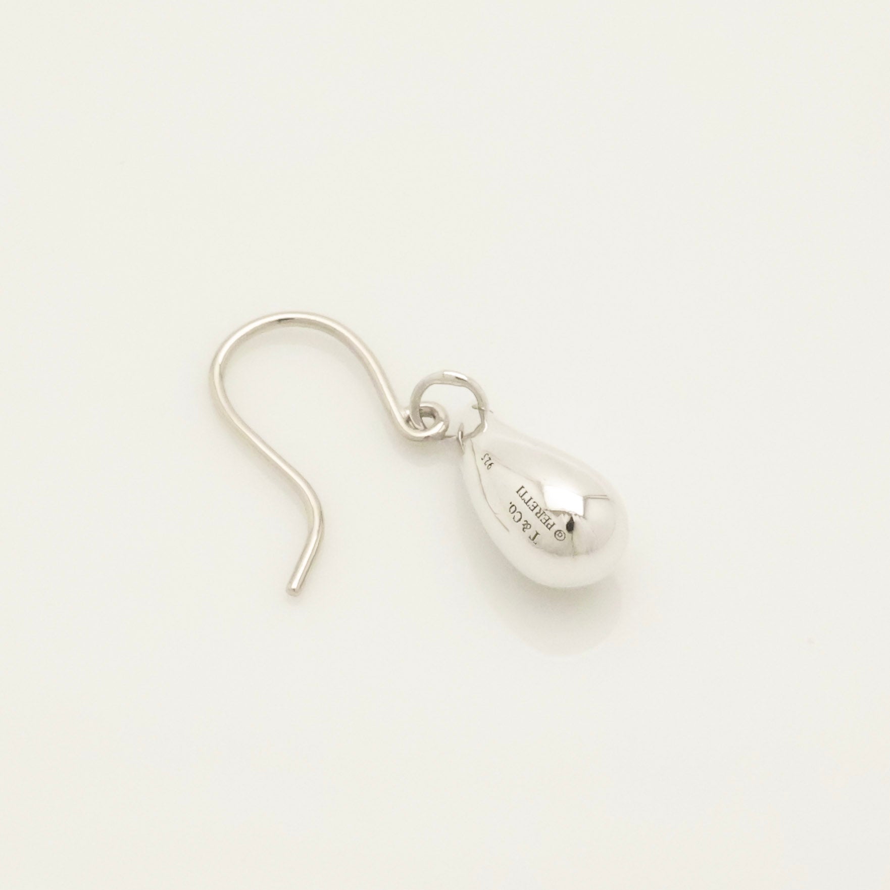 Tiffany & Co.SINGLE Peretti Teardrop Dangle Earrings Sterling Silver 925