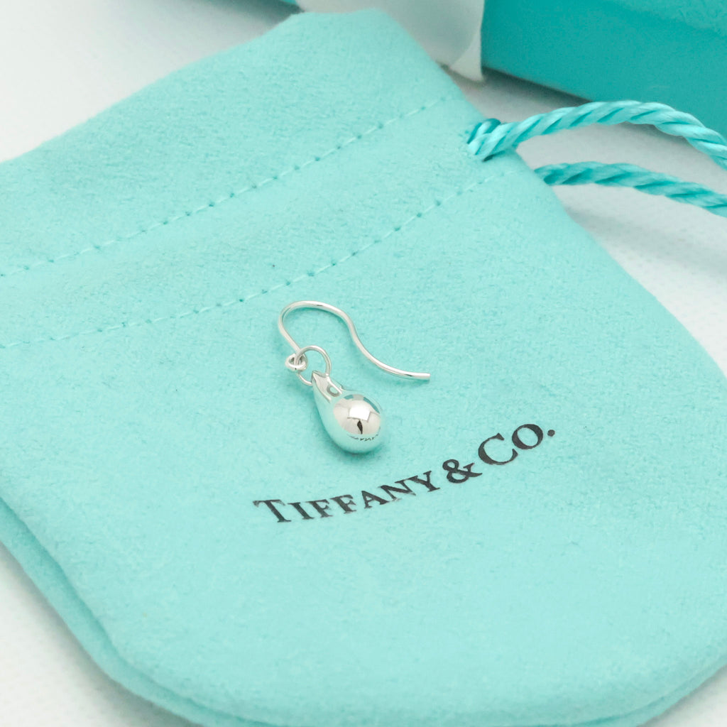 Tiffany & Co.SINGLE Peretti Teardrop Dangle Earrings Sterling Silver 925