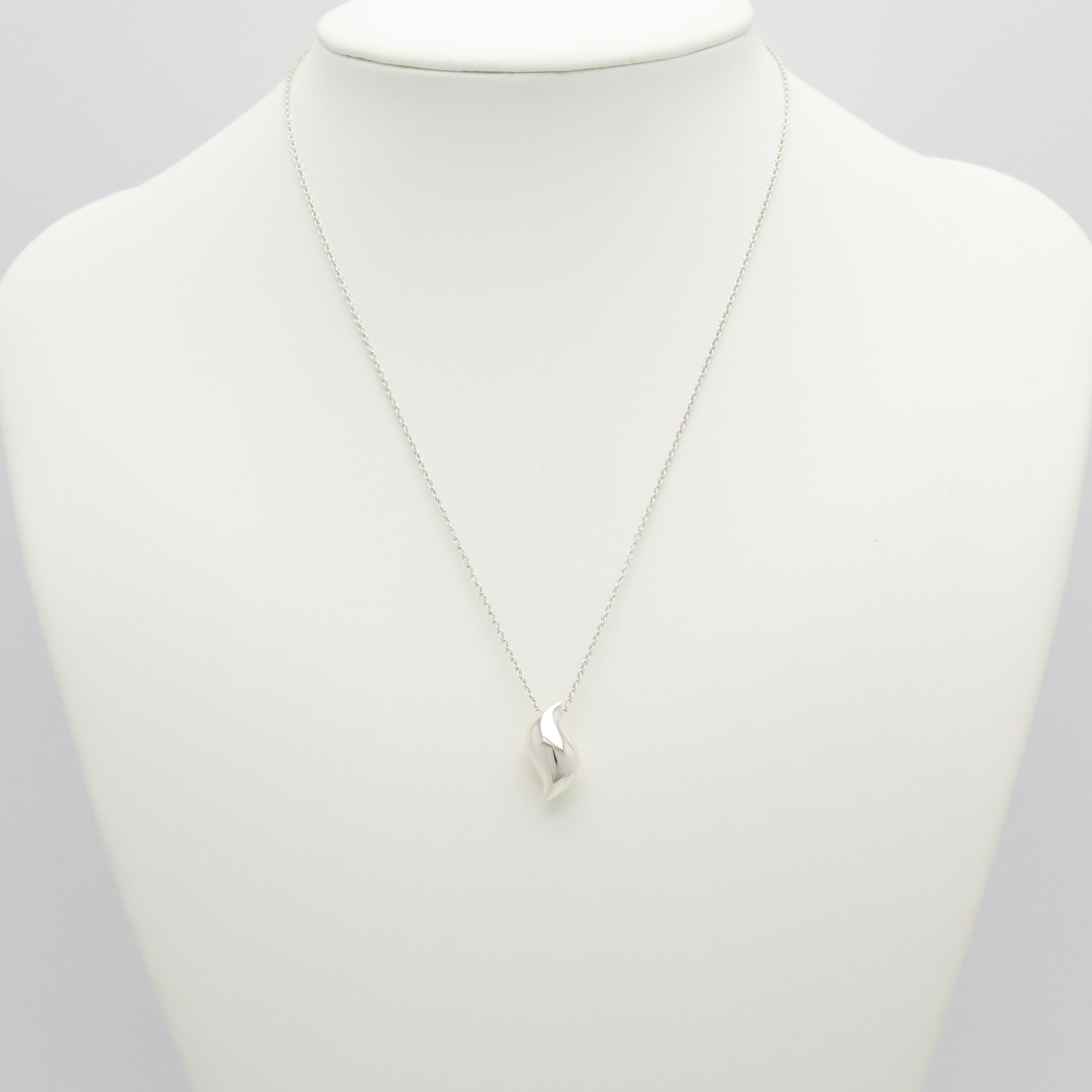 Tiffany & Co. Elsa Peretti Feather Pendant Necklace Sterling Silver 925