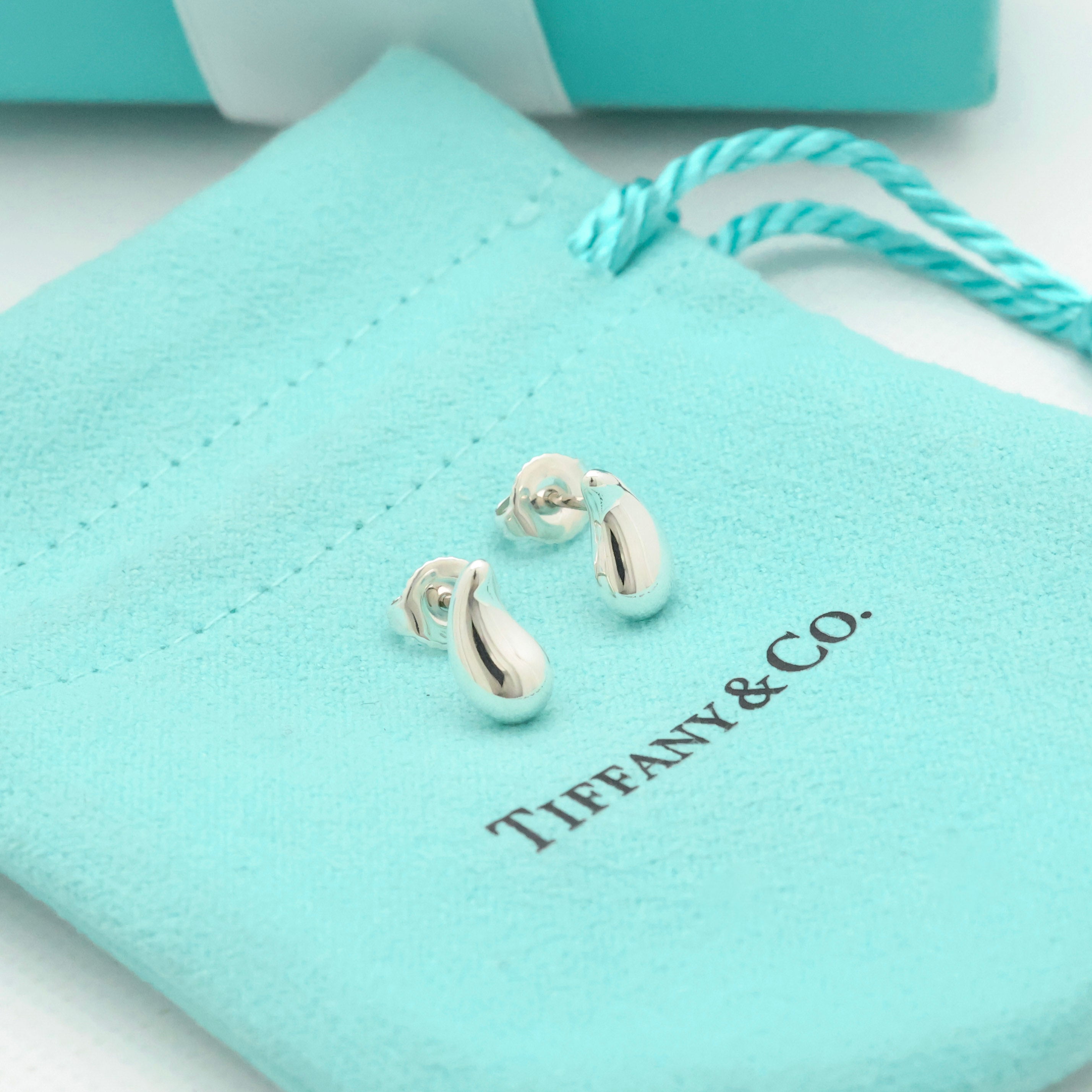 TIFFANY&Co. ティアドロップ エルサペレッティ スタッド ピアス AG925