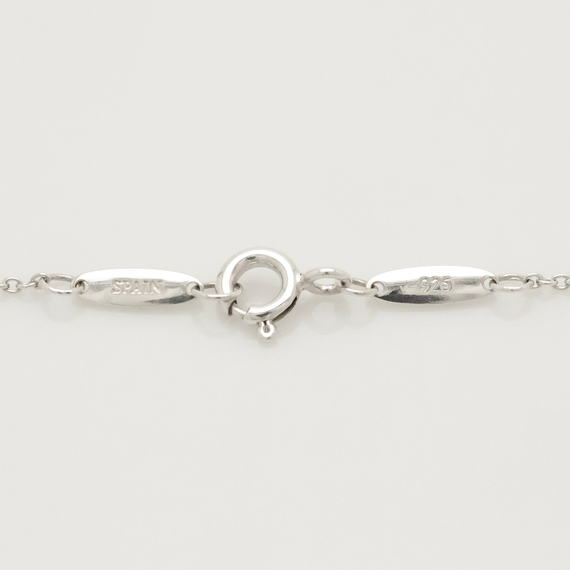  Tiffany & Co. Peretti Mini  Bean Necklace  Sterling Silver 925 