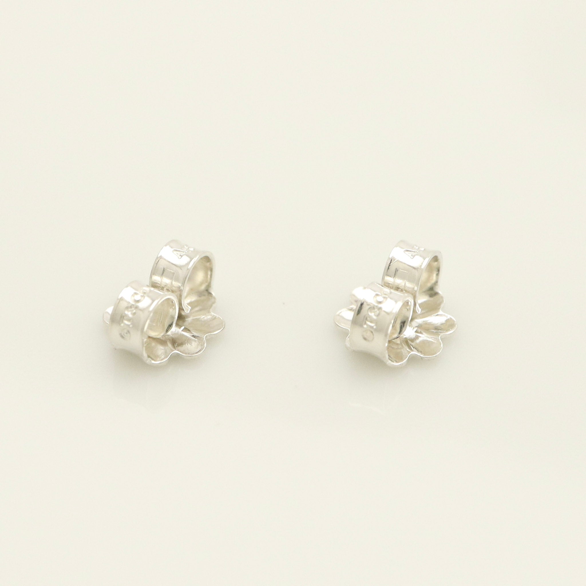 TIFFANY&Co. リターントゥ ティファニー ハート タグ スタッド ピアス AG925