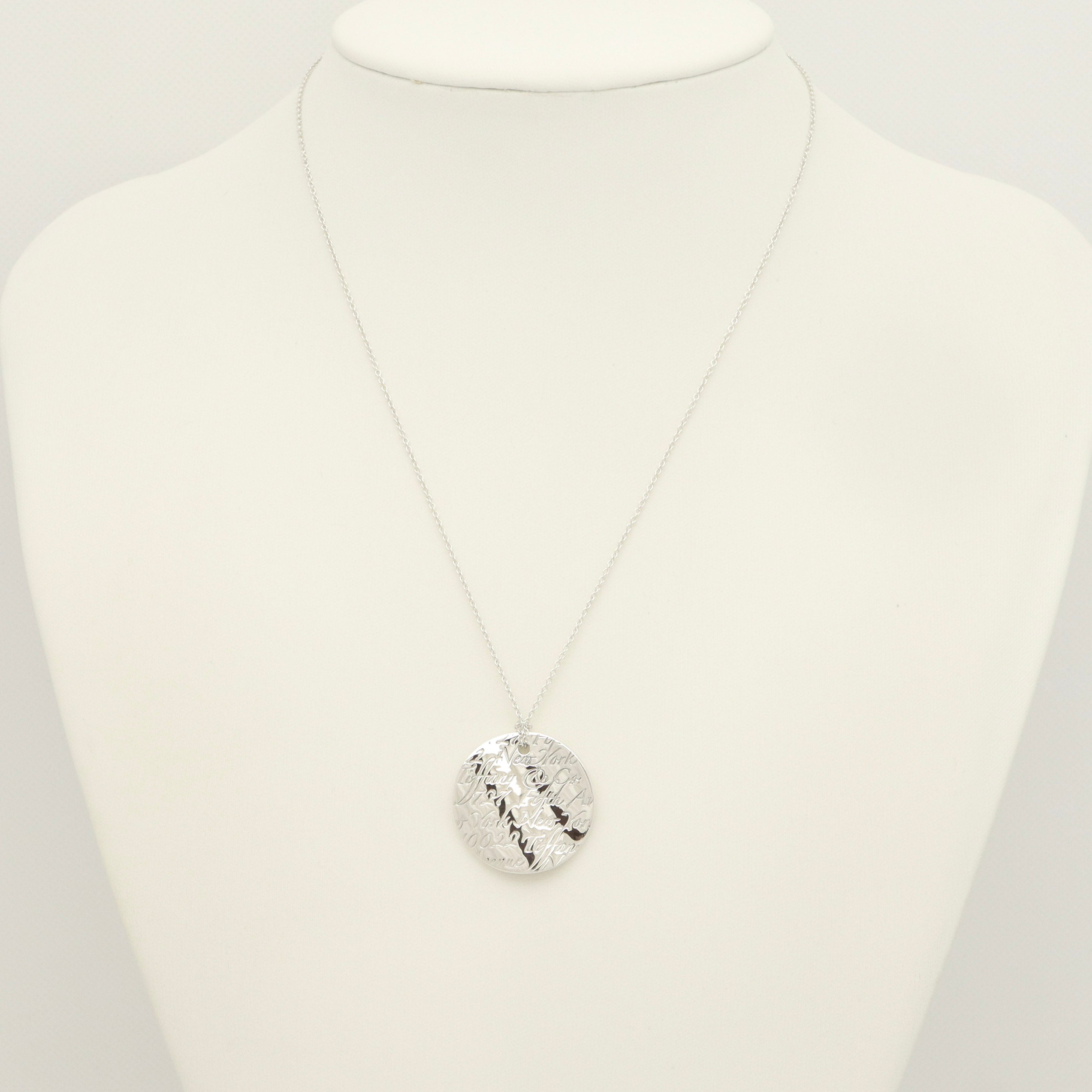 Tiffany & Co. Notes New York Large Wavy Round Circle Necklace Sterling Silver 925
