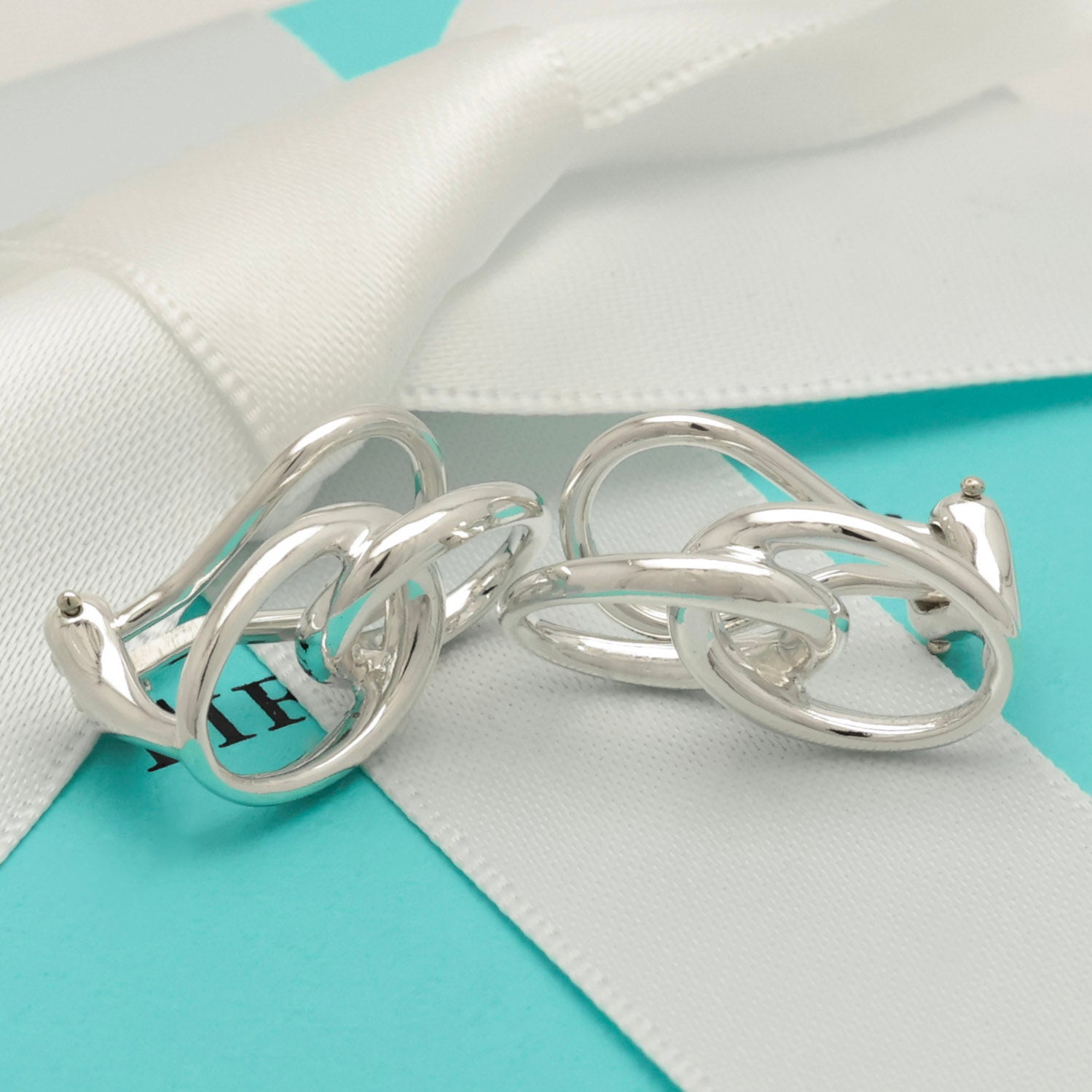 TIFFANY&Co. ダブル ループ エルサペレッティ クリップ イヤリング AG925