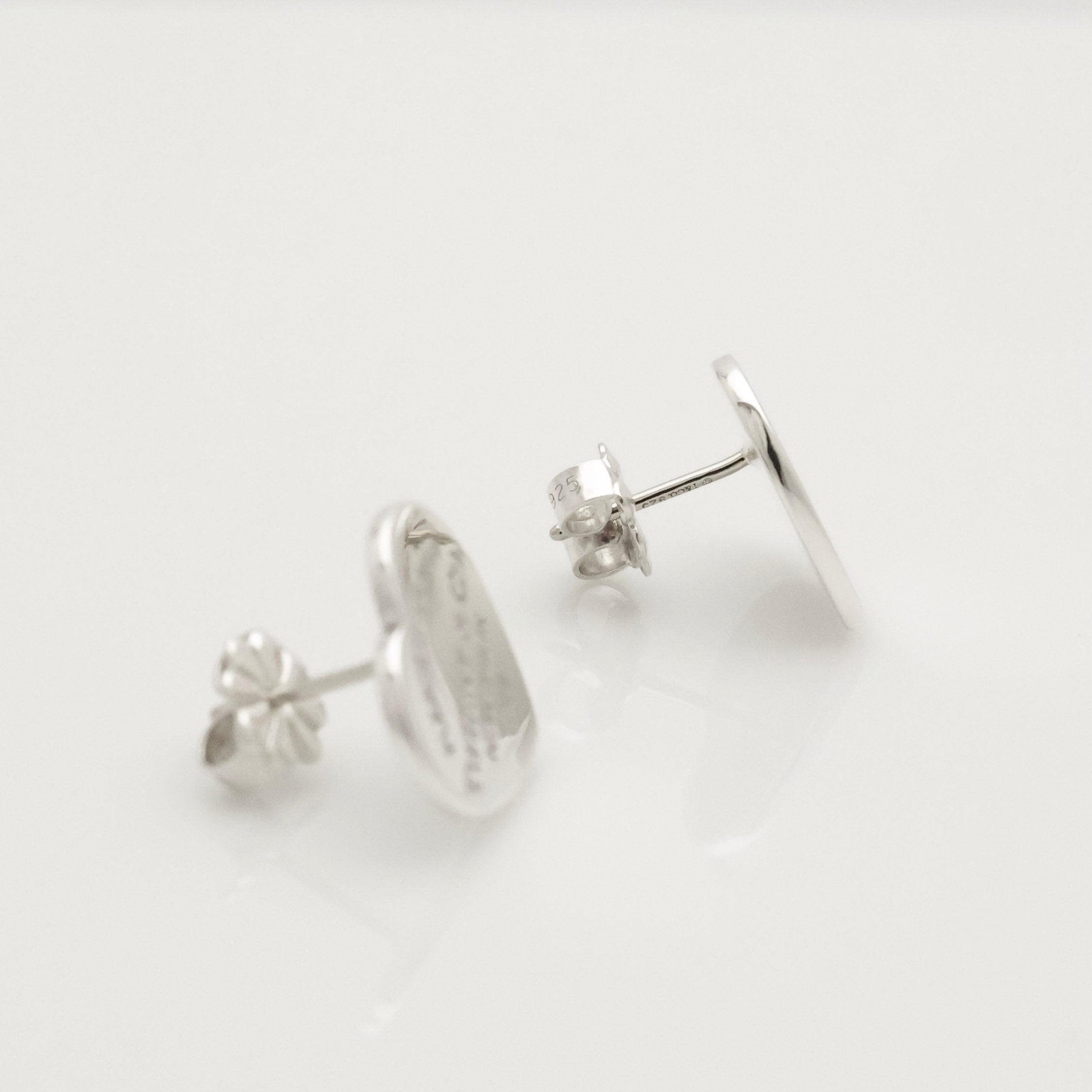 TIFFANY&Co. リターントゥ ティファニー ハート タグ スタッド ピアス AG925