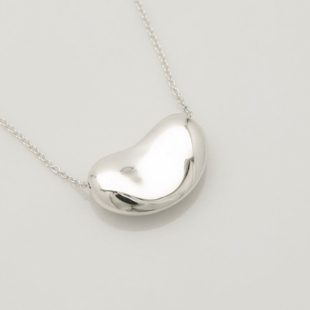  Tiffany & Co. Peretti Large  Bean Necklace  Sterling Silver 925 