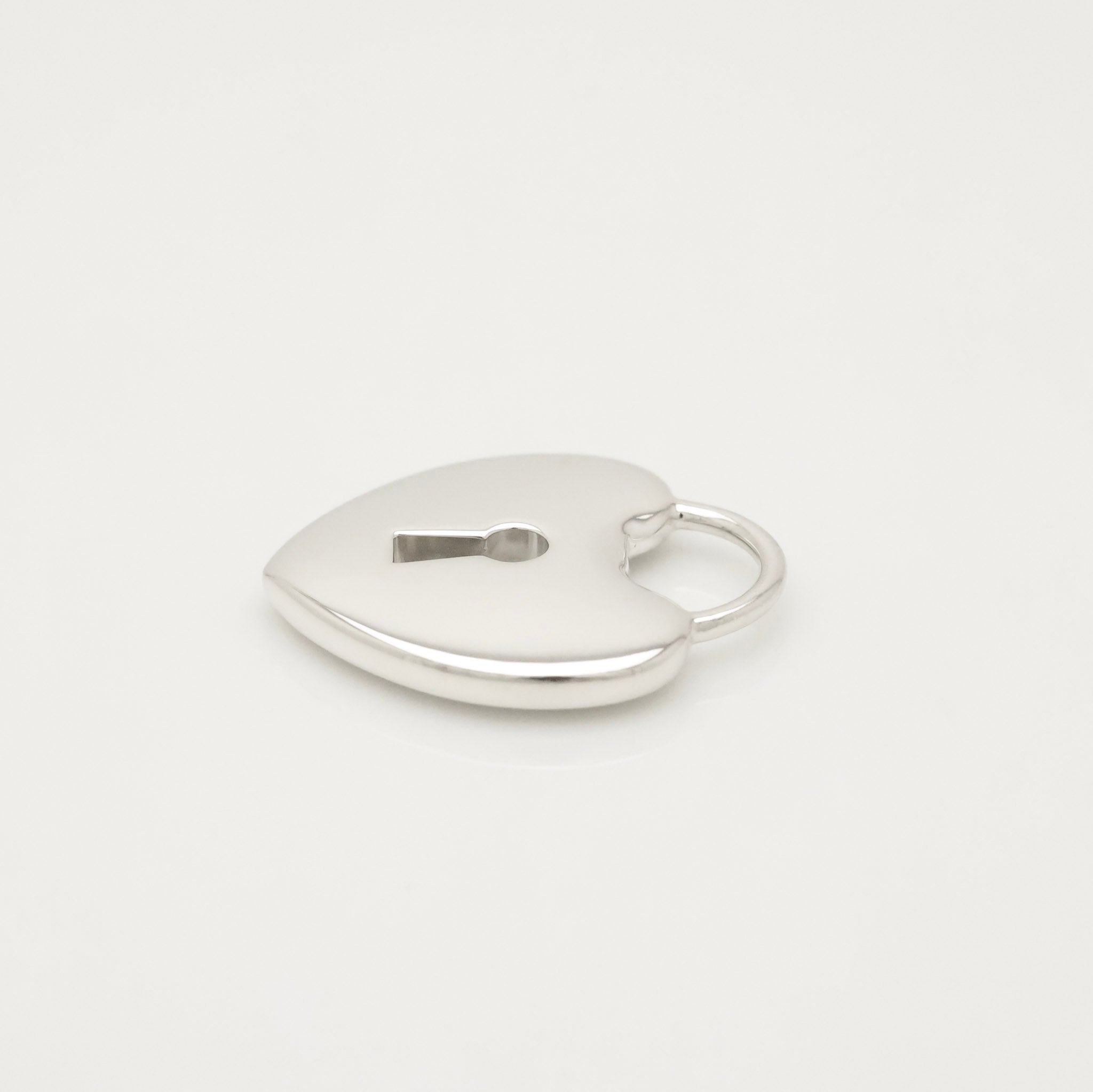 TIFFANY&Co. ラージ ハート ロック チャーム AG925