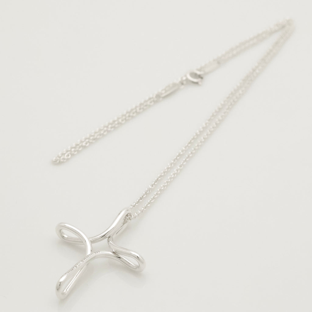 TIFFANY & Co. Open Cross Infinity Elsa Peretti Necklace  Sterling Silver 925