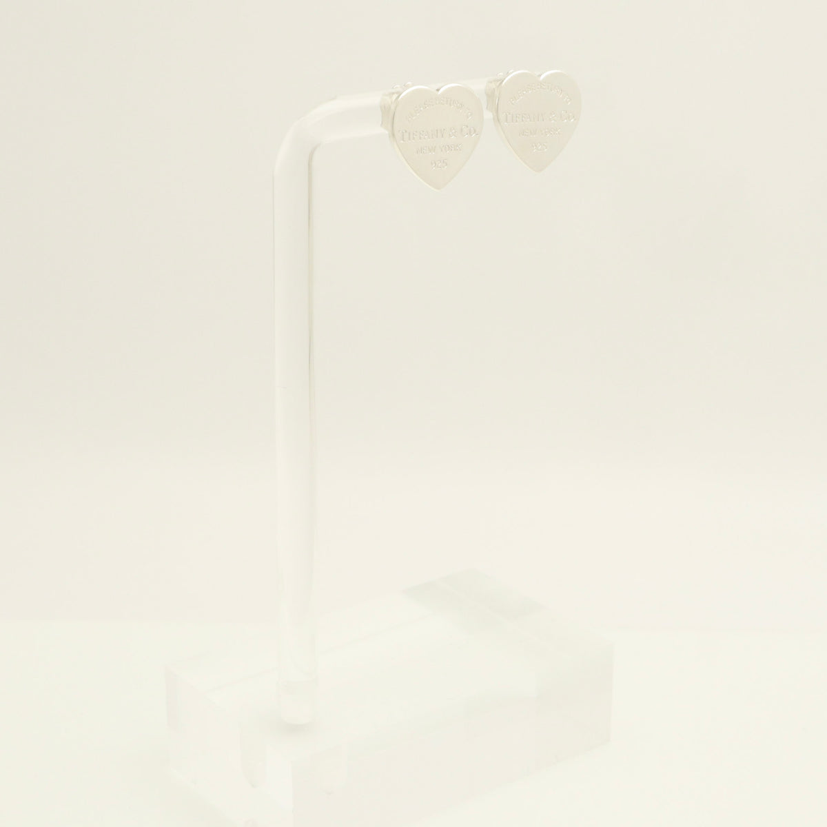 TIFFANY&Co. リターントゥ ティファニー ハート タグ スタッド ピアス AG925