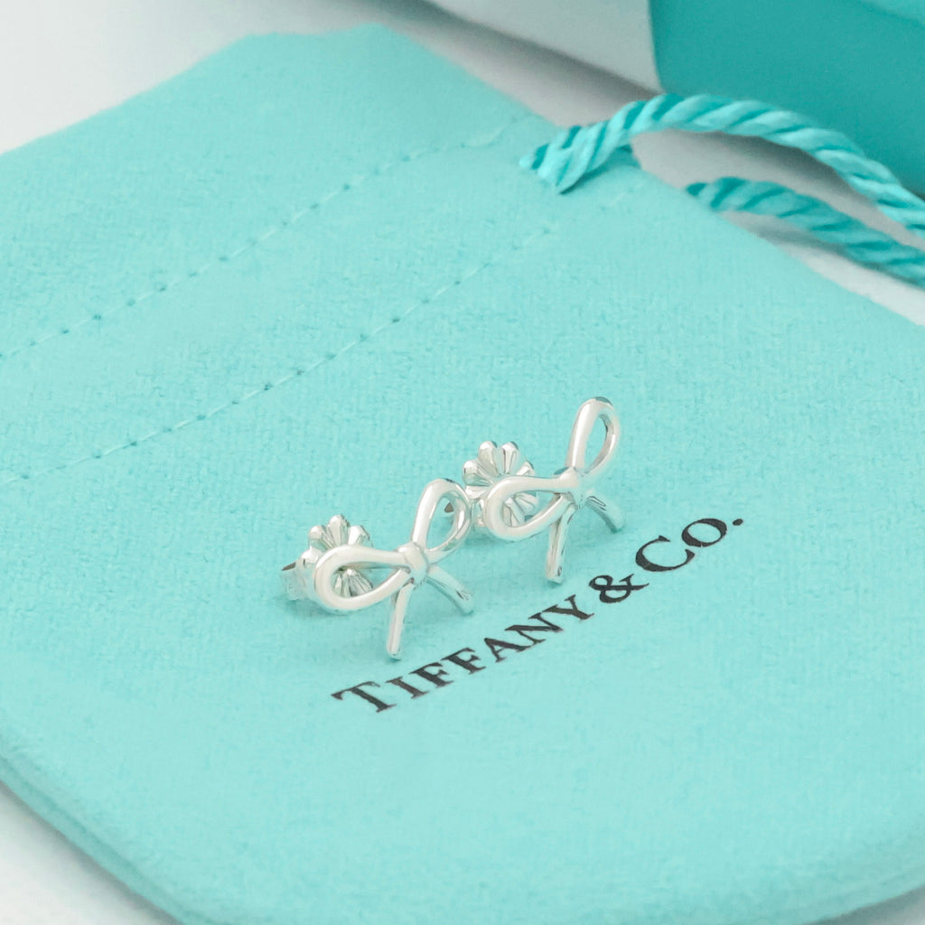 TIFFANY&Co. リボン ボウ スタッド ピアス AG925