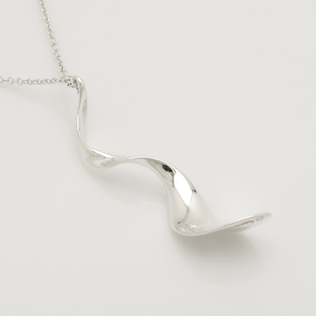 Tiffany & Co. Frank Gehry Orchid Drop Pendant Necklace Sterling Silver 925