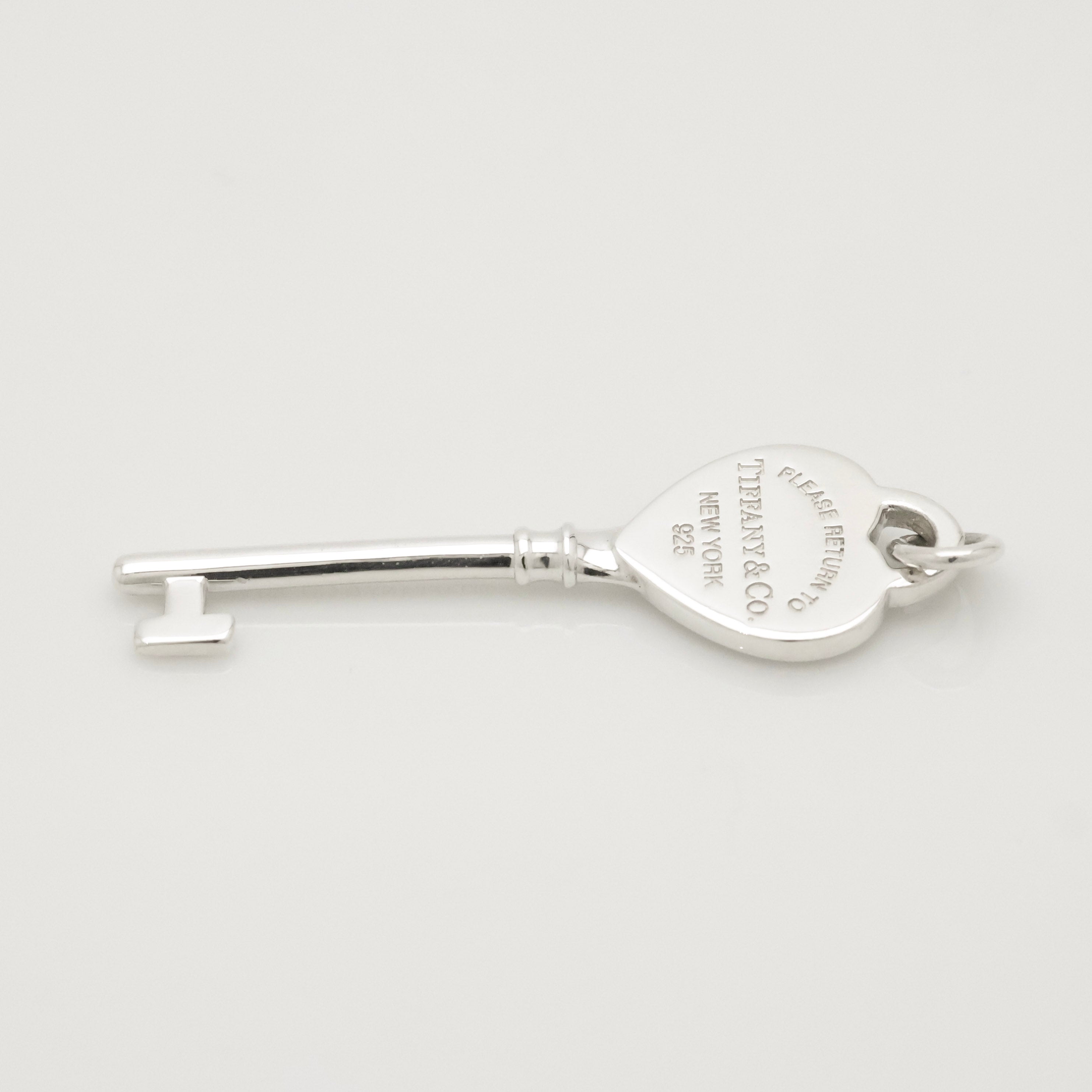 TIFFANY&Co. リターントゥ ティファニー ハート キー チャーム AG925