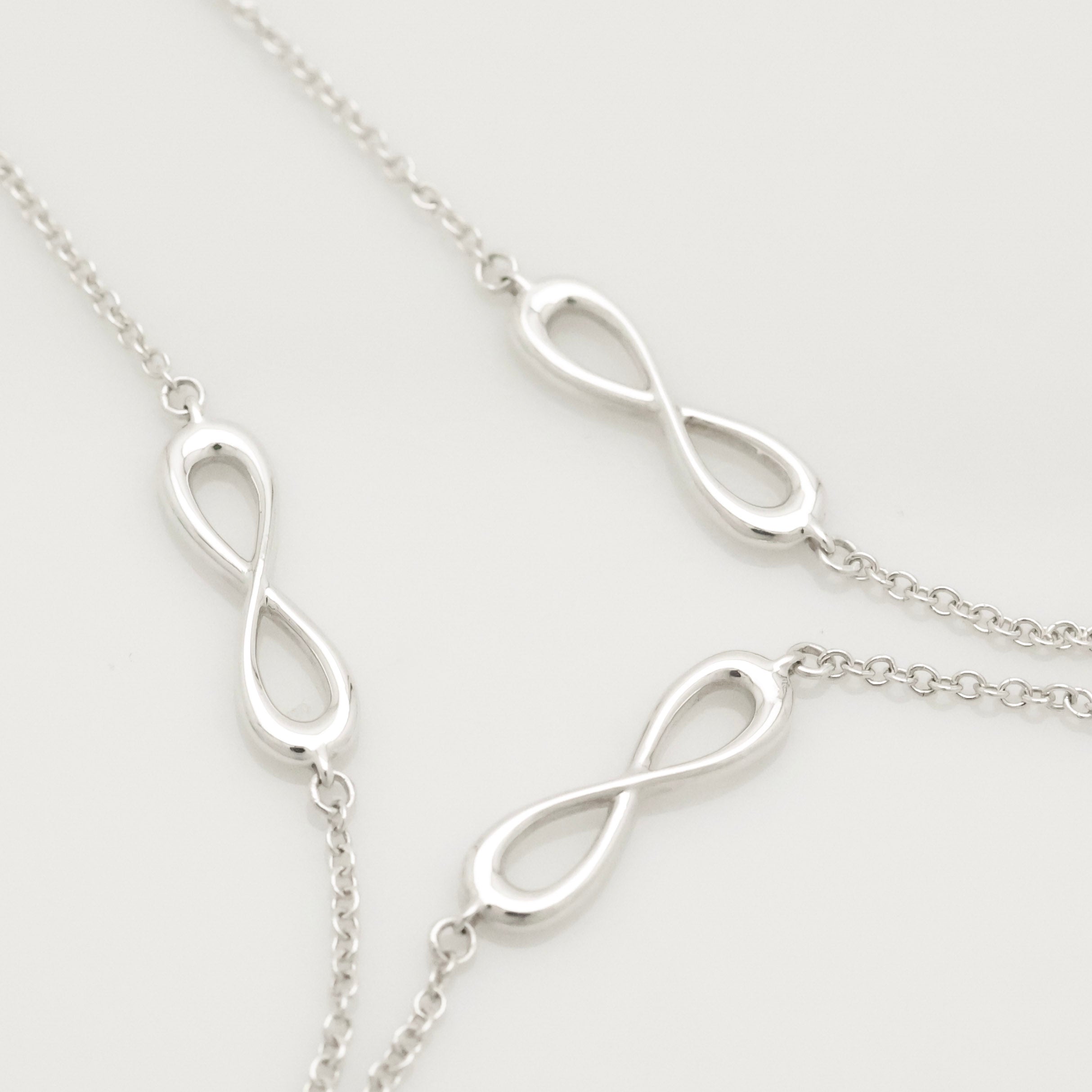 TIFFANY&Co. 3連 トリプル インフィニティ エンドレス ブレスレット AG925